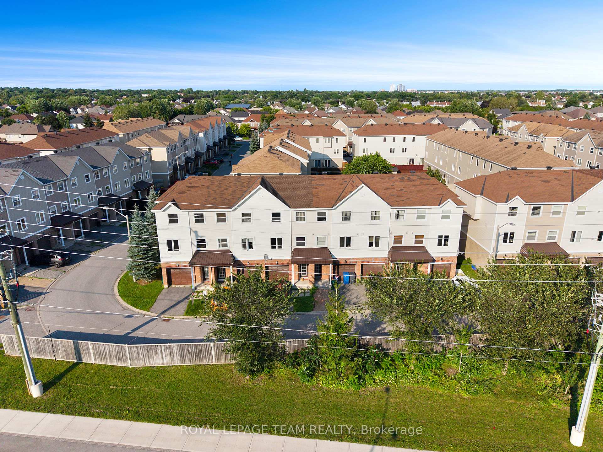 Photo 32 of 566 Simran Private, Ottawa, Barrhaven - Cedargrove/Fraserdale — HOMEH