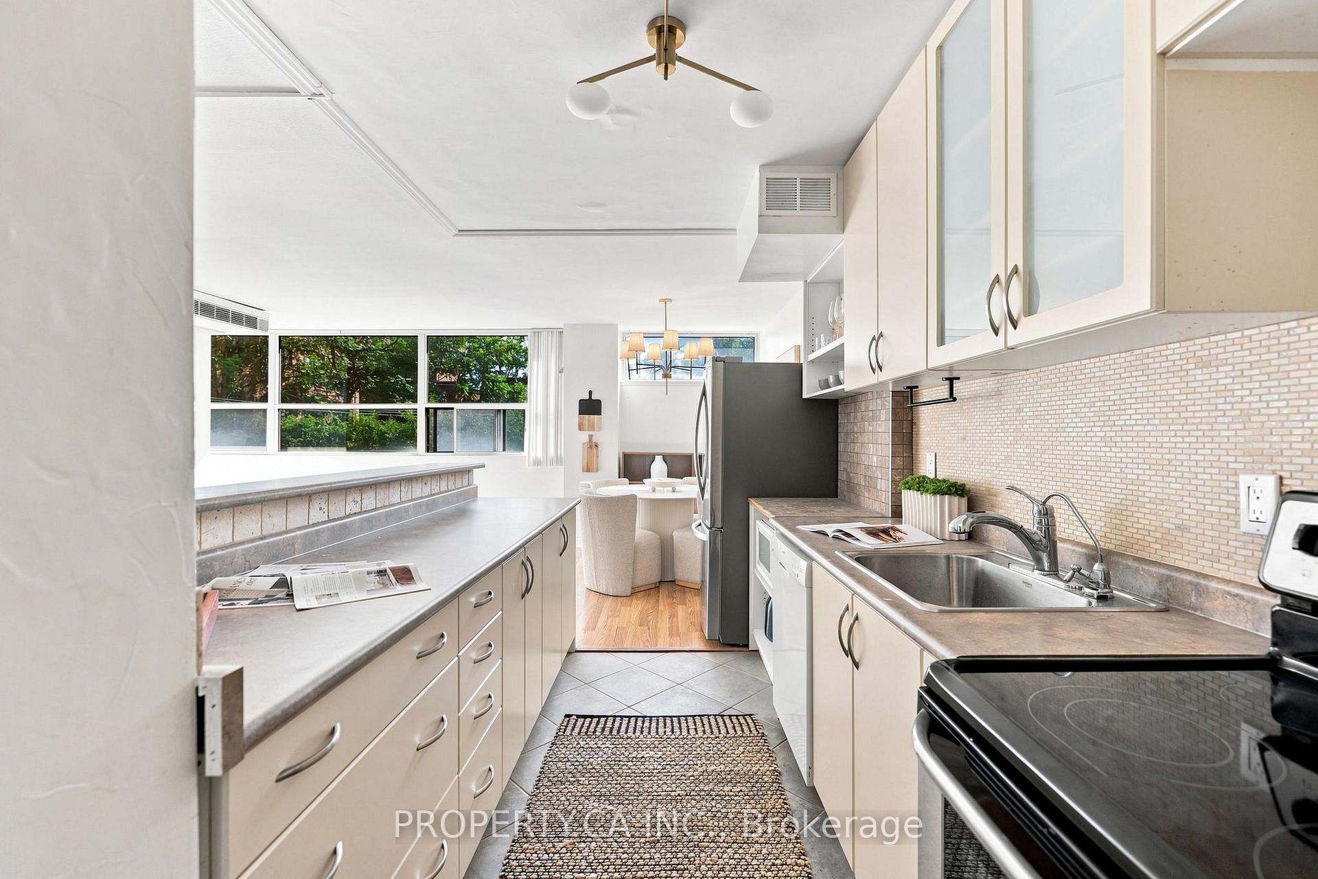 Front of Unit 202, 60 Montclair Avenue