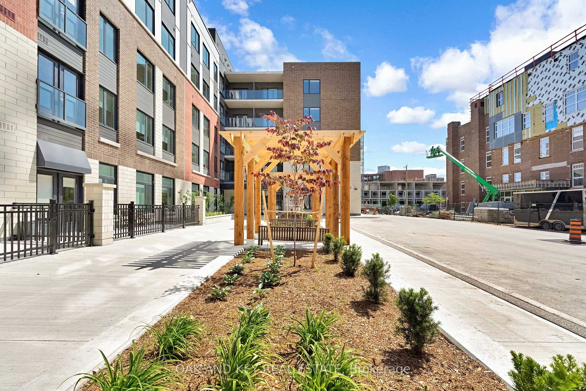 Photo 6 of Unit 310, 385 Hill Street, London, East K — HOMEH