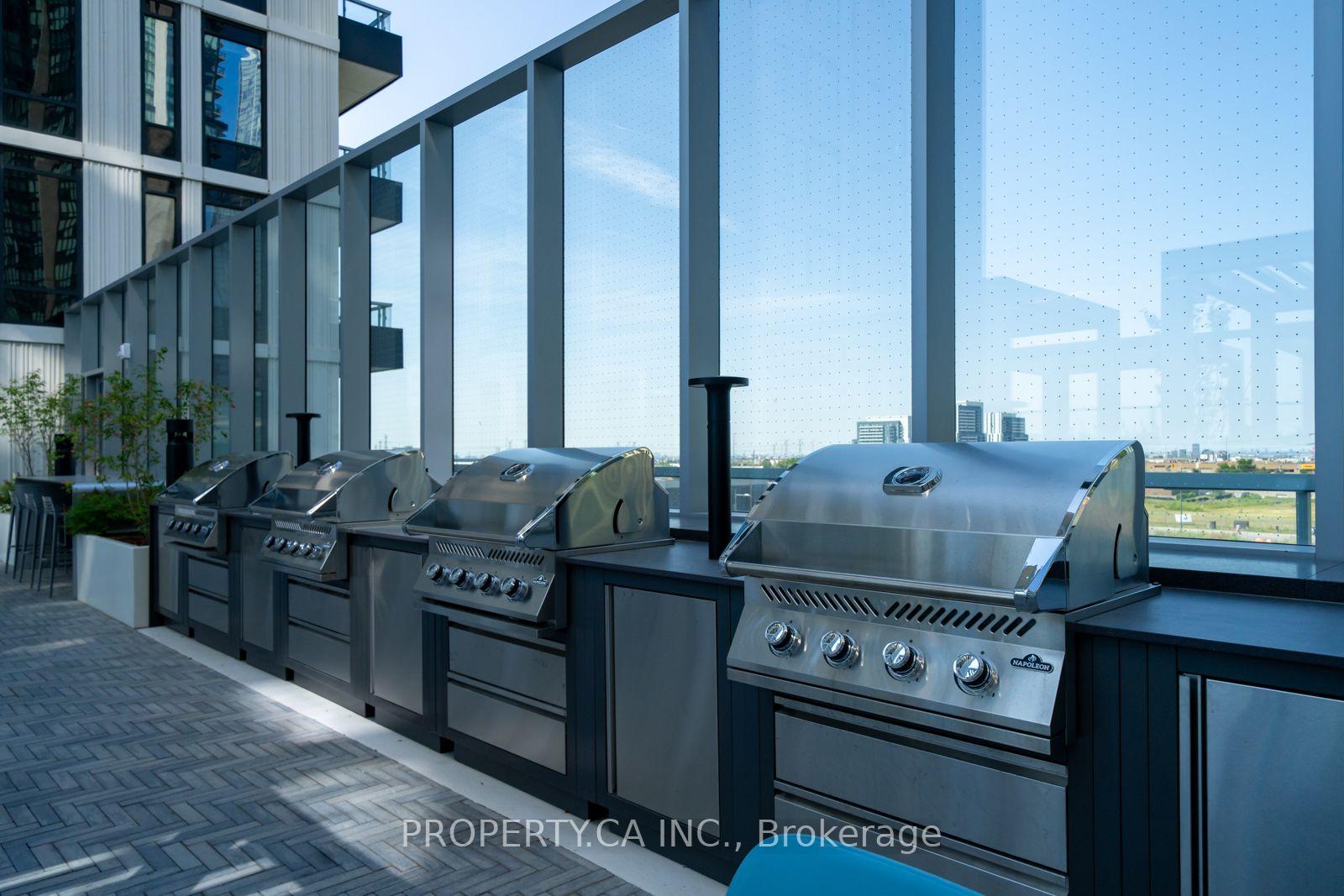 Photo 6 of Unit 602, 5 Meadowdale Road, Vaughan, Vaughan Corporate Centre — HOMEH