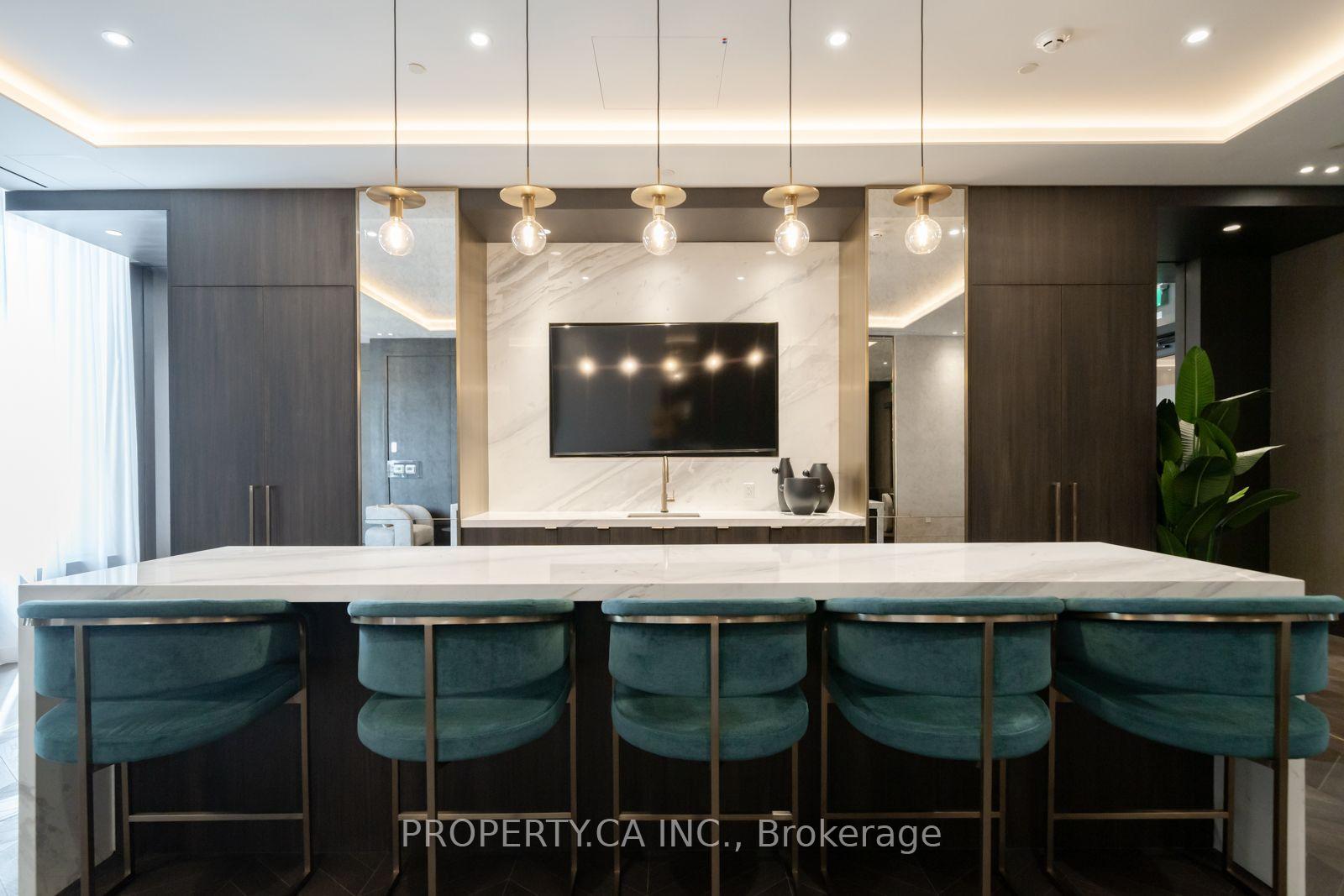 Photo 11 of Unit 602, 5 Meadowdale Road, Vaughan, Vaughan Corporate Centre — HOMEH