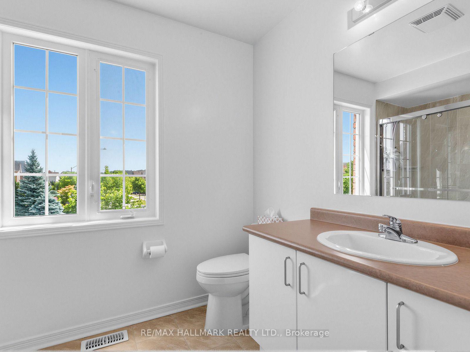 Photo 17 of 79 Wheelwright Drive, Richmond Hill, Oak Ridges Lake Wilcox — HOMEH