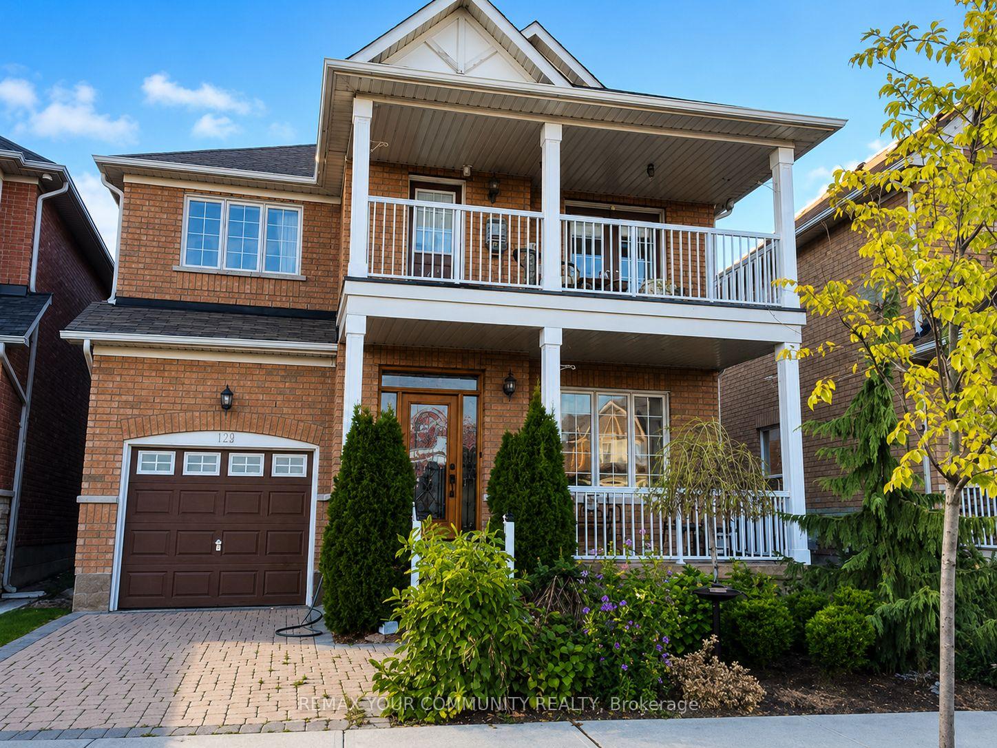 Photo 1 of 112 Barnwood Drive, Richmond Hill, Oak Ridges Lake Wilcox — HOMEH