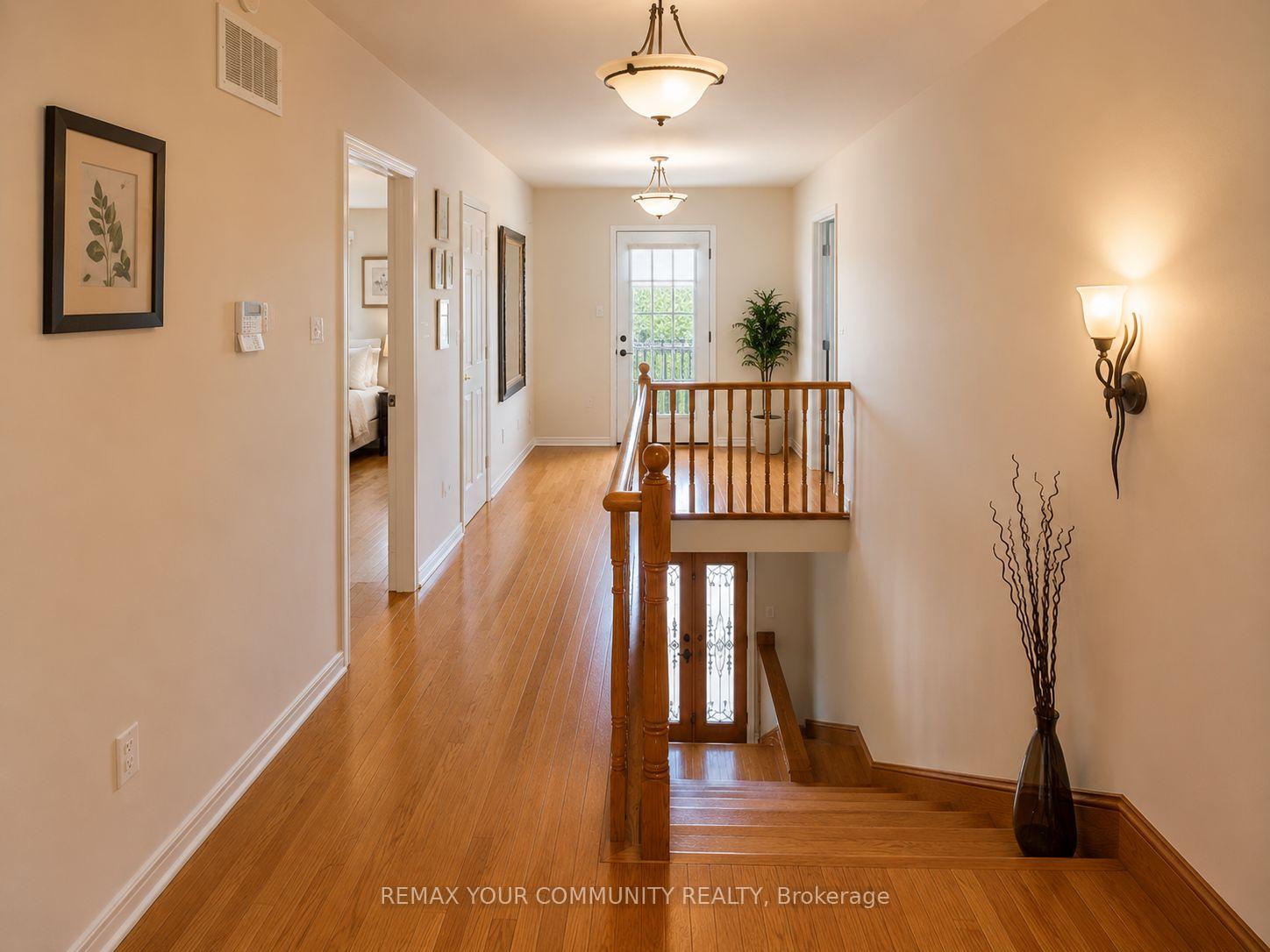 Photo 12 of 112 Barnwood Drive, Richmond Hill, Oak Ridges Lake Wilcox — HOMEH