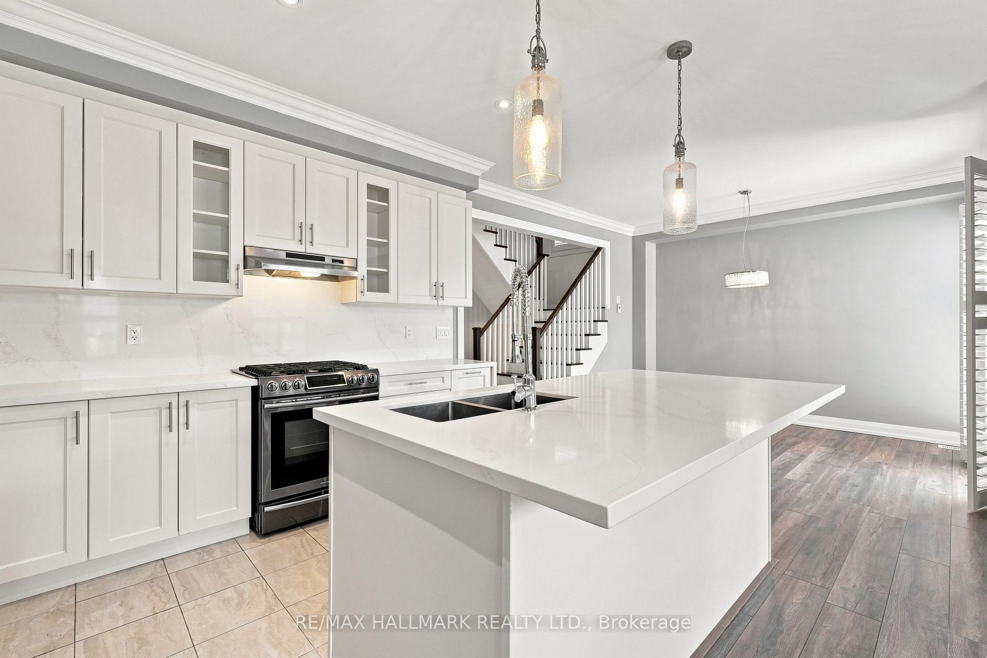 Photo 19 of 82 Martin Trail, New Tecumseth, Tottenham — HOMEH