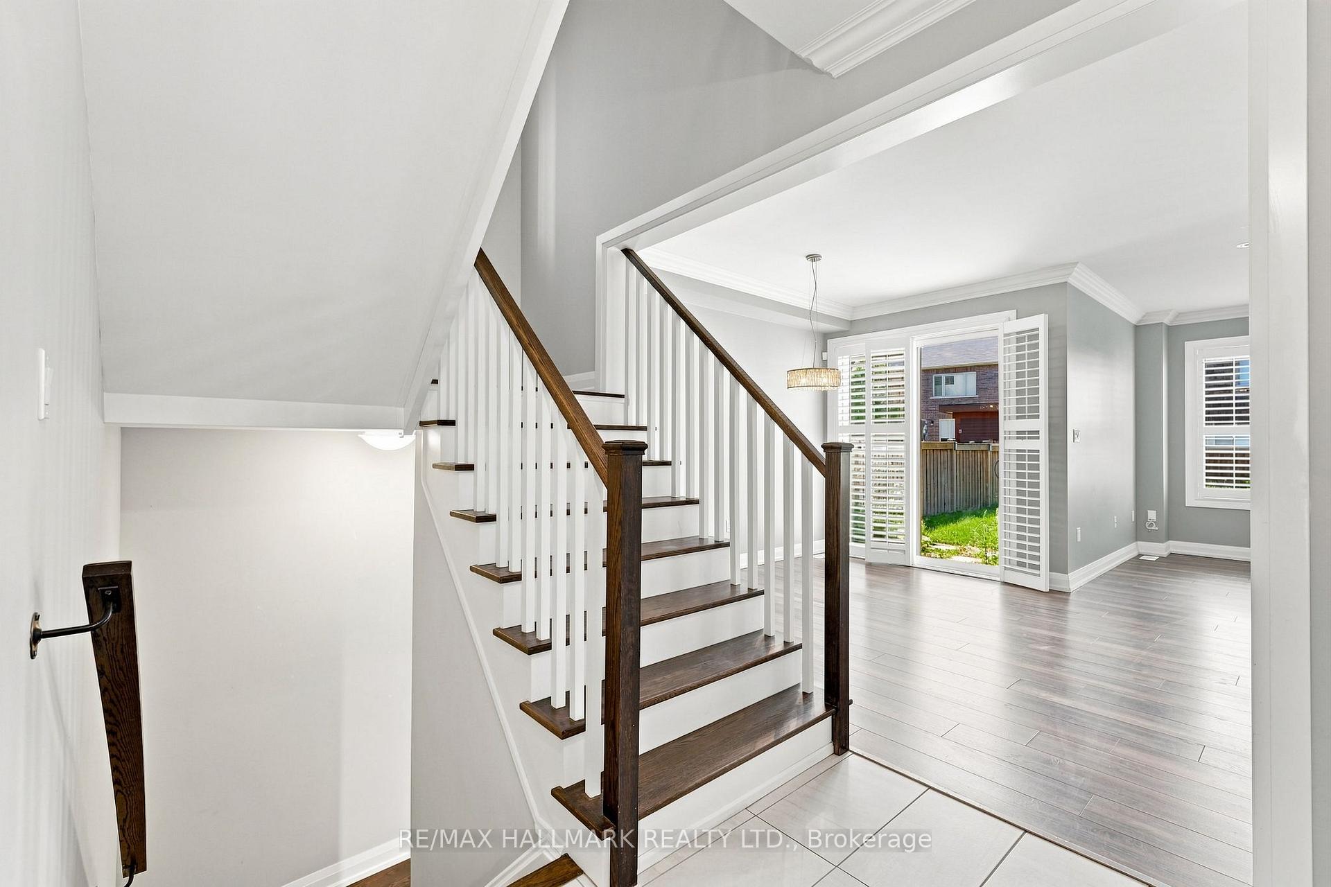 Photo 27 of 82 Martin Trail, New Tecumseth, Tottenham — HOMEH