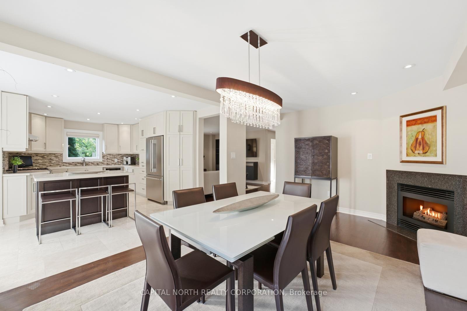 Photo 16 of 40 Claremont Lane, Vaughan, West Woodbridge — HOMEH
