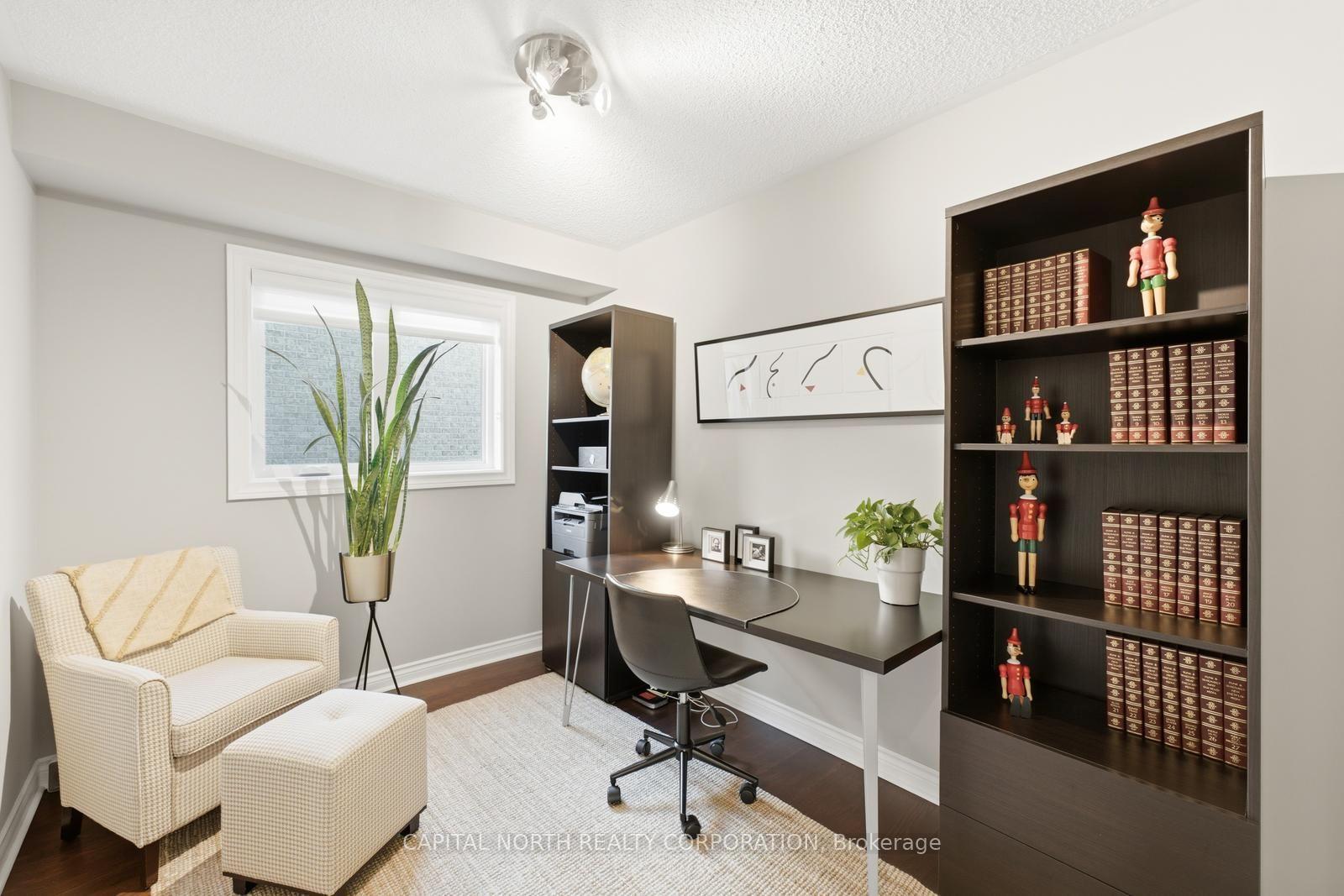Photo 20 of 40 Claremont Lane, Vaughan, West Woodbridge — HOMEH
