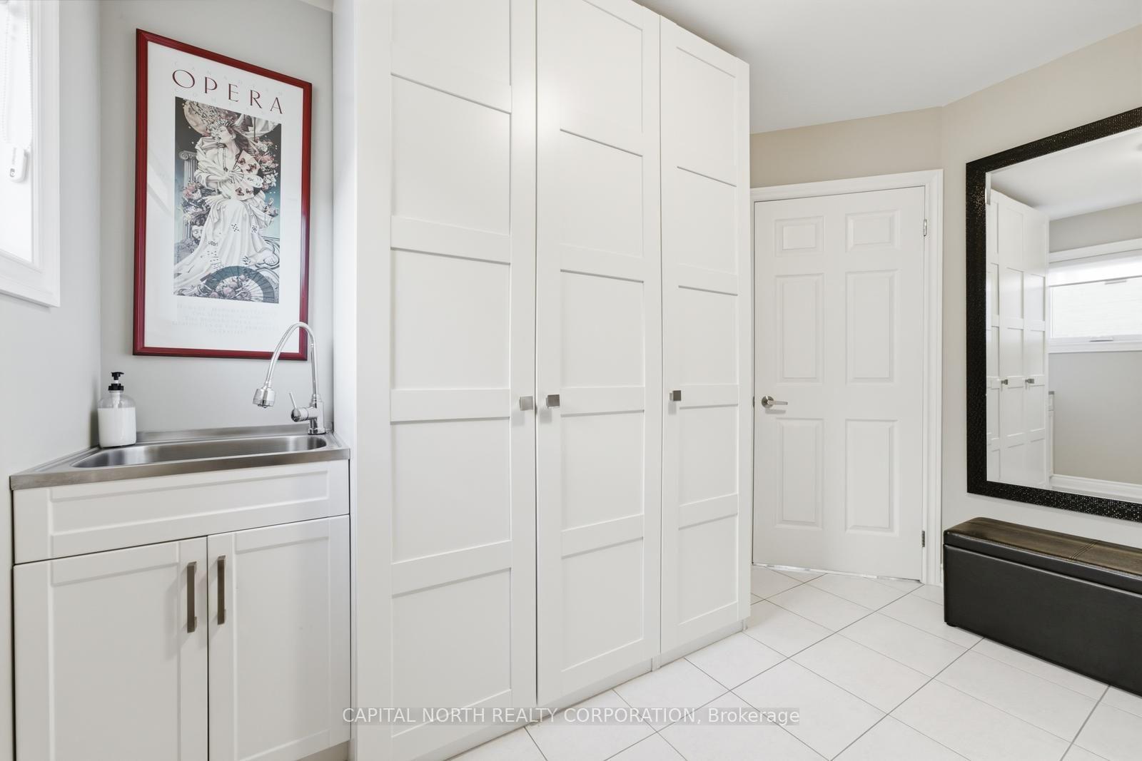 Photo 21 of 40 Claremont Lane, Vaughan, West Woodbridge — HOMEH