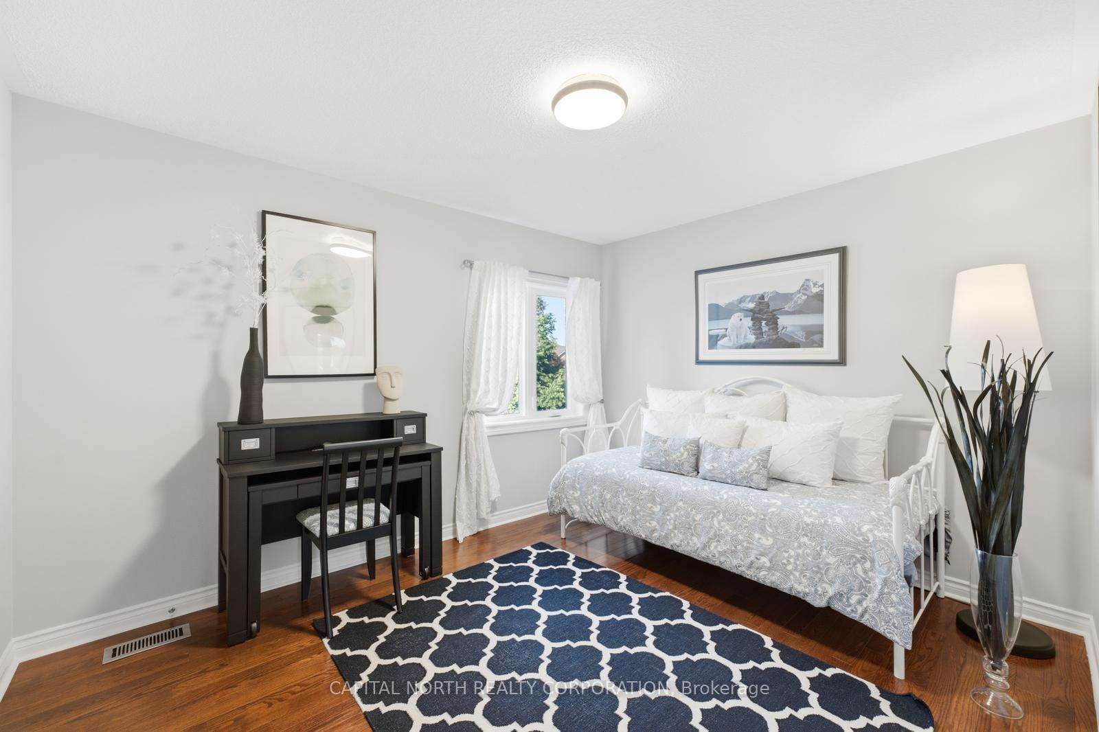 Photo 30 of 40 Claremont Lane, Vaughan, West Woodbridge — HOMEH