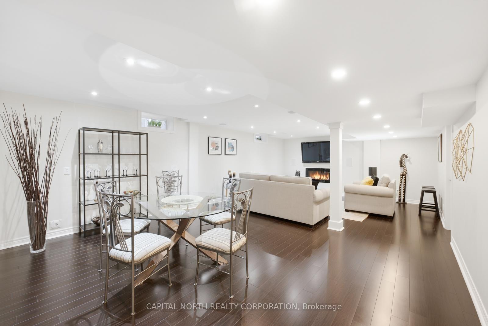 Photo 34 of 40 Claremont Lane, Vaughan, West Woodbridge — HOMEH