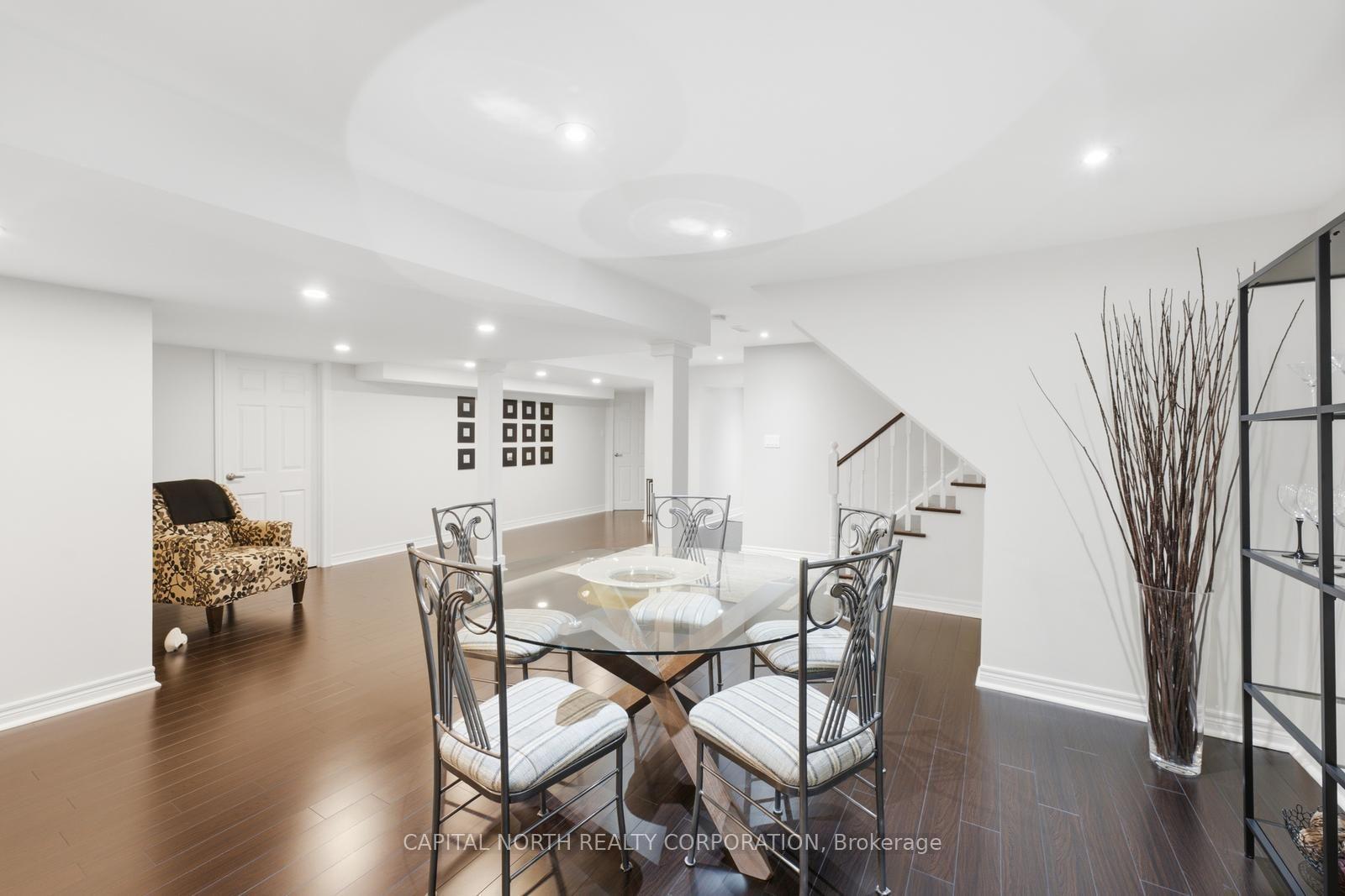 Photo 35 of 40 Claremont Lane, Vaughan, West Woodbridge — HOMEH