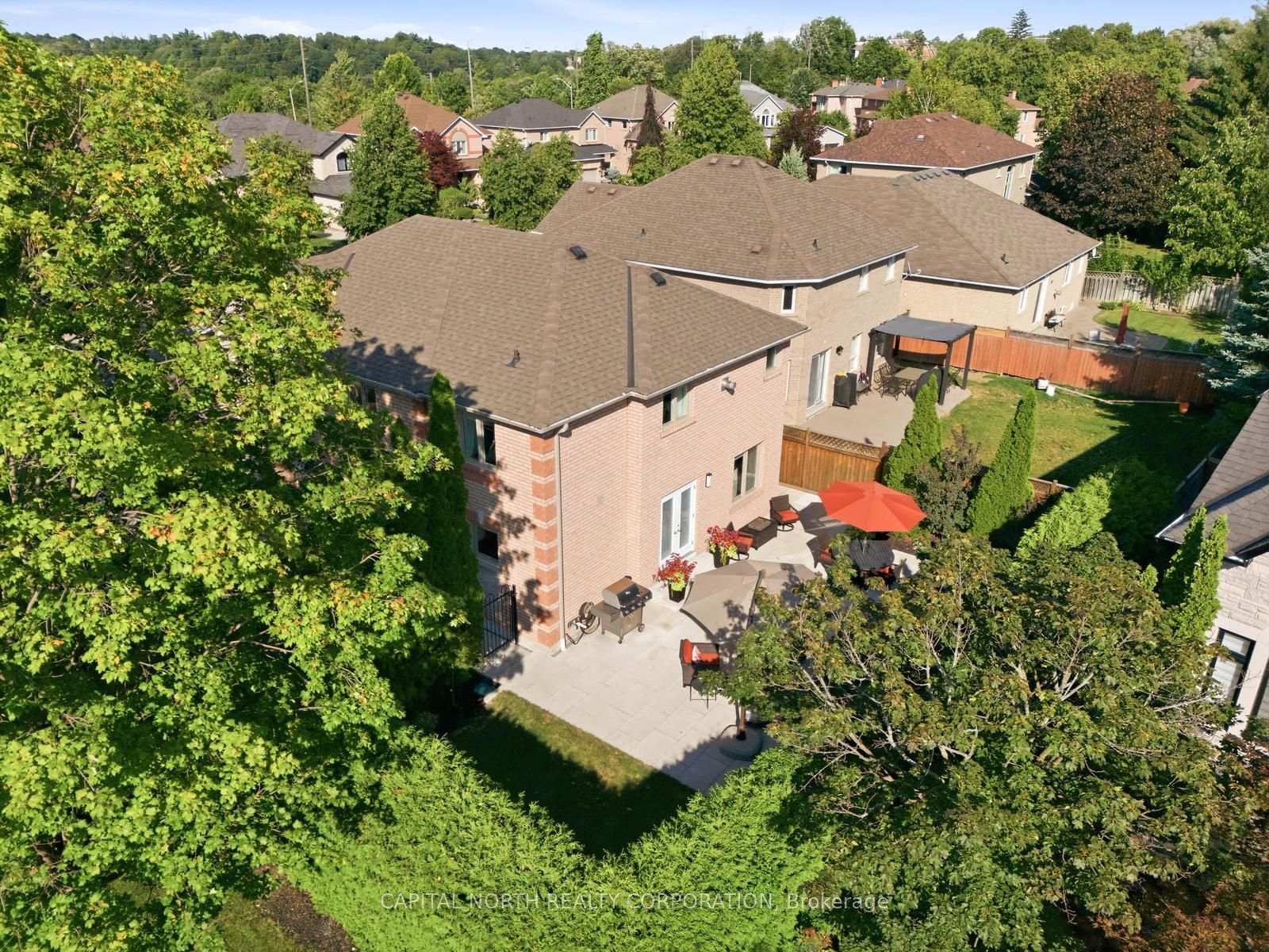 Photo 41 of 40 Claremont Lane, Vaughan, West Woodbridge — HOMEH