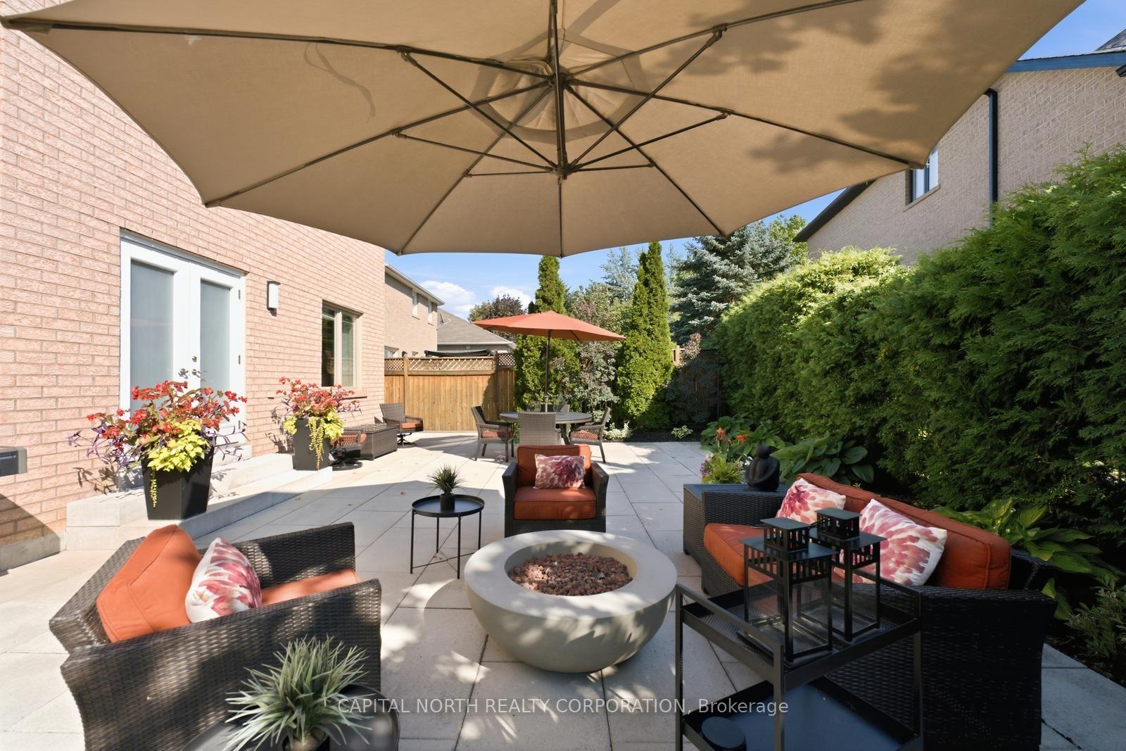 Photo 43 of 40 Claremont Lane, Vaughan, West Woodbridge — HOMEH