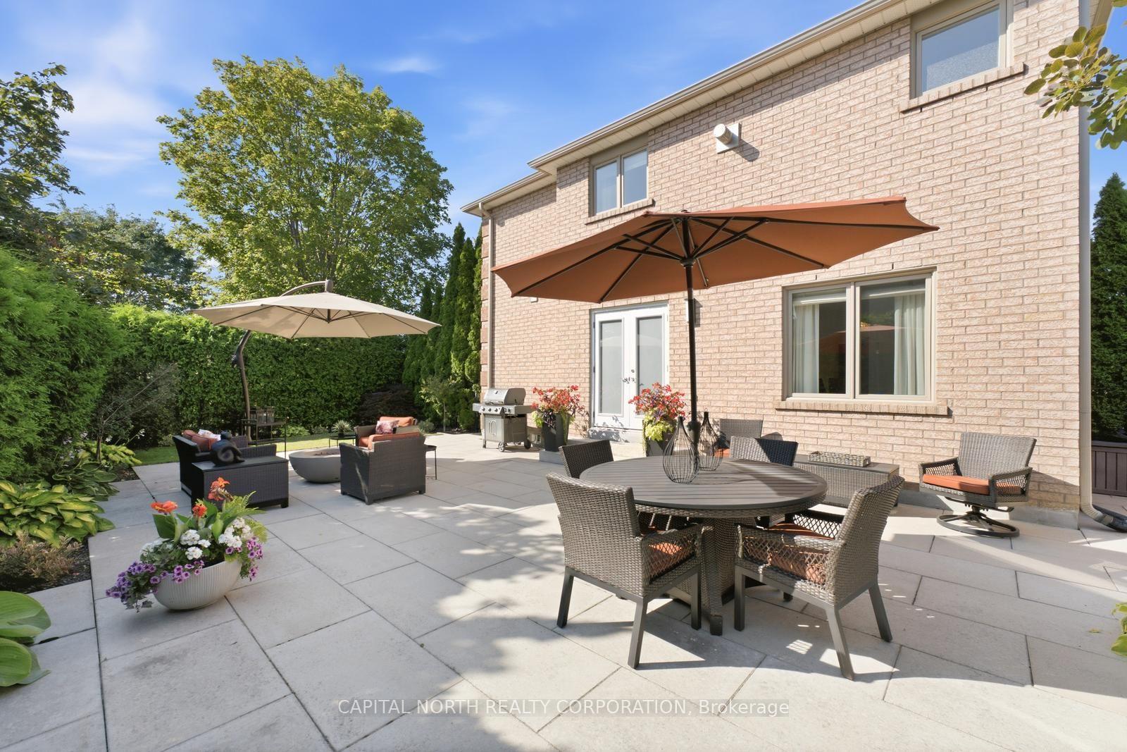 Photo 44 of 40 Claremont Lane, Vaughan, West Woodbridge — HOMEH