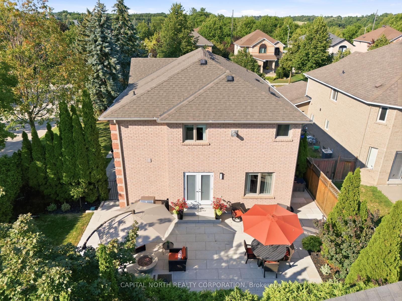 Photo 45 of 40 Claremont Lane, Vaughan, West Woodbridge — HOMEH
