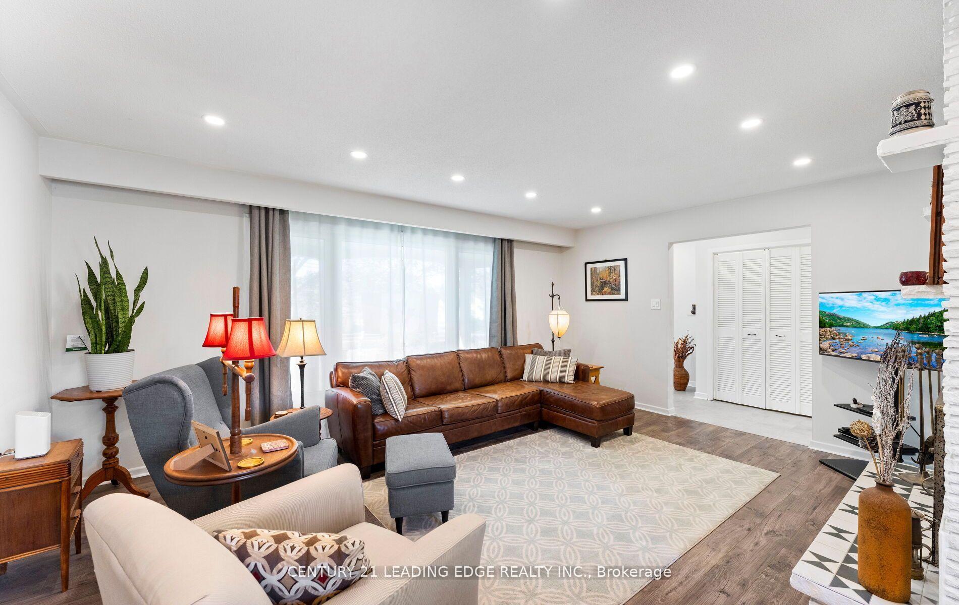 Photo 13 of 45 Bayview Drive, Barrie, Allandale — HOMEH