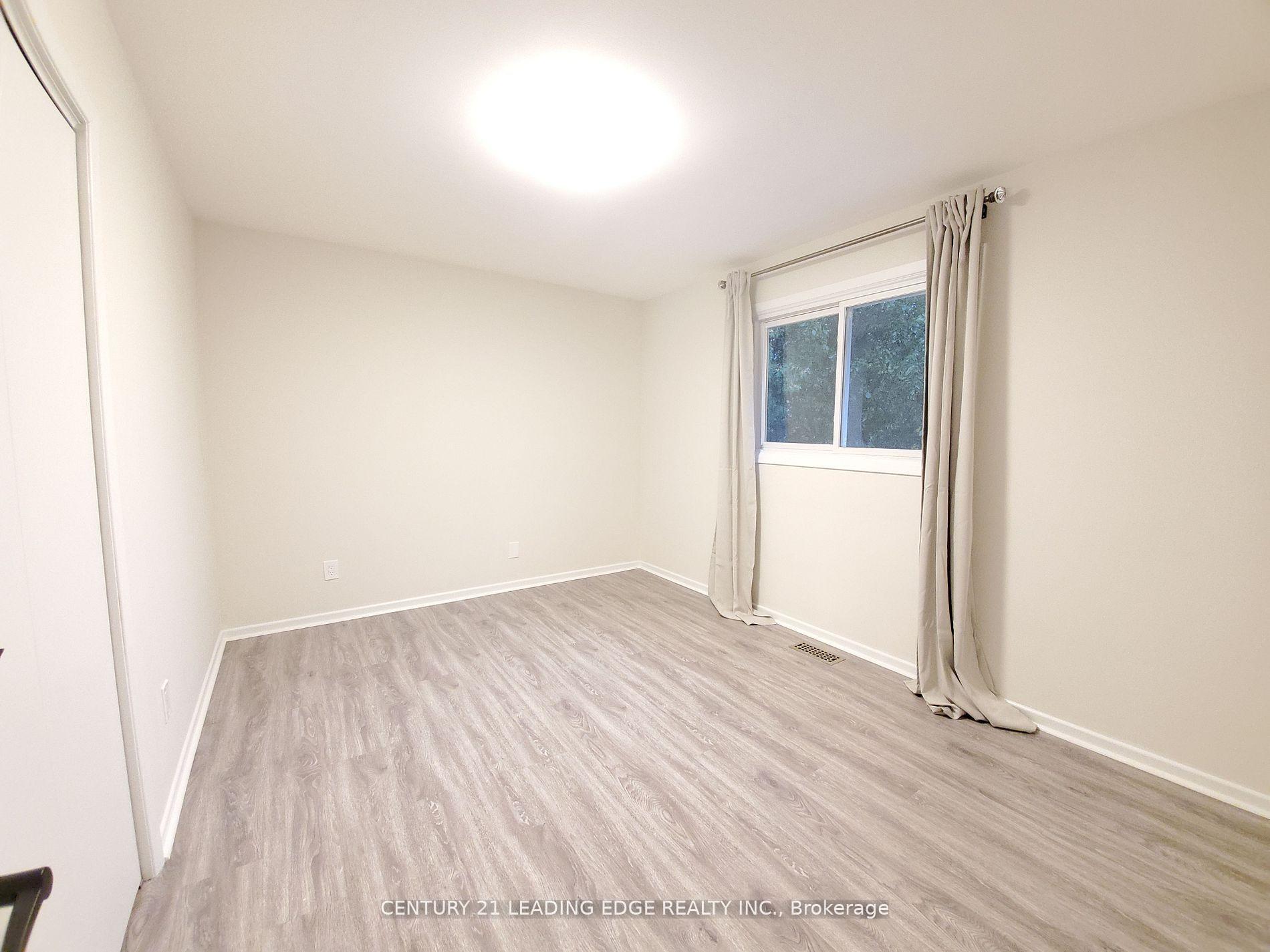 Photo 37 of 45 Bayview Drive, Barrie, Allandale — HOMEH