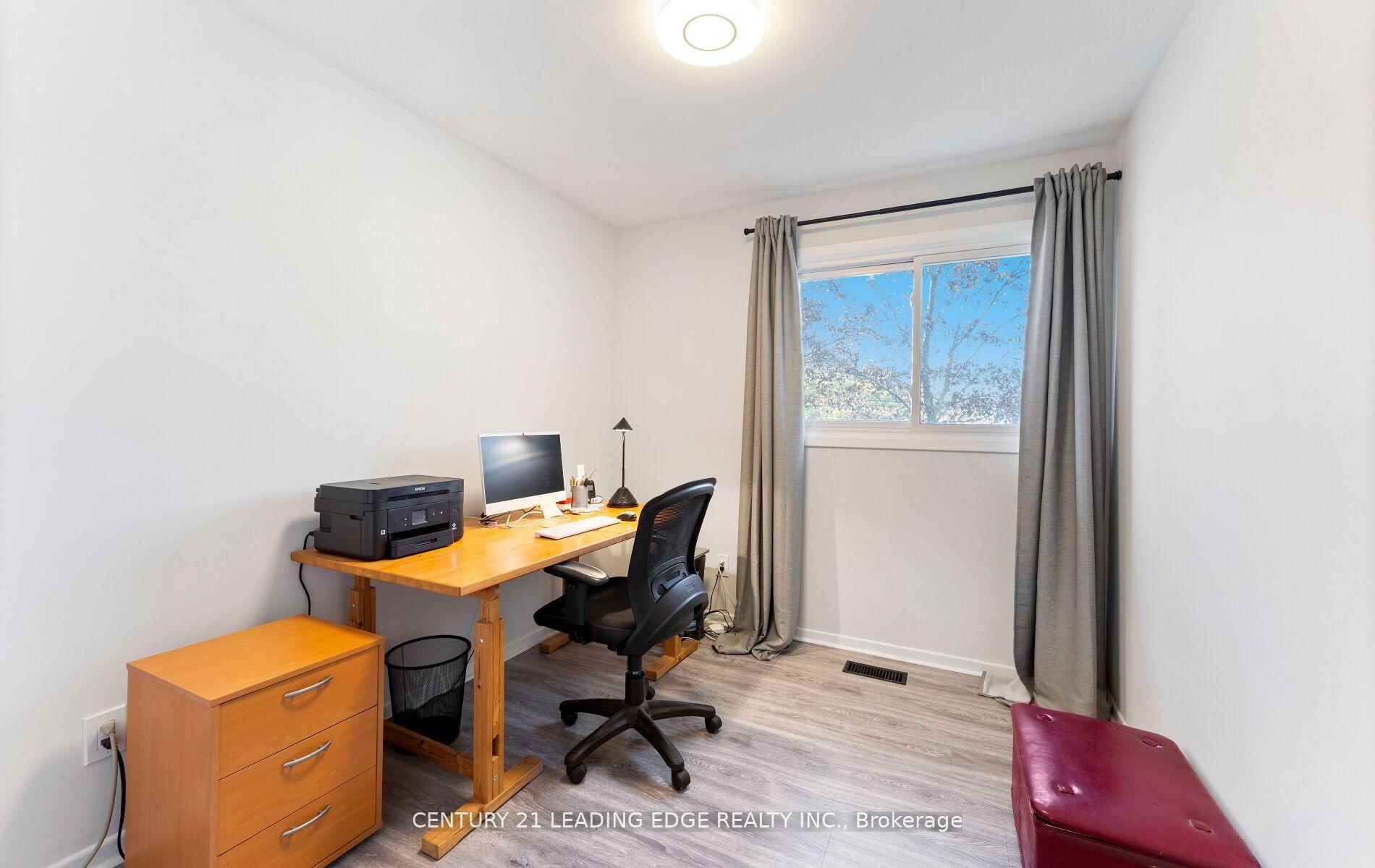 Photo 39 of 45 Bayview Drive, Barrie, Allandale — HOMEH