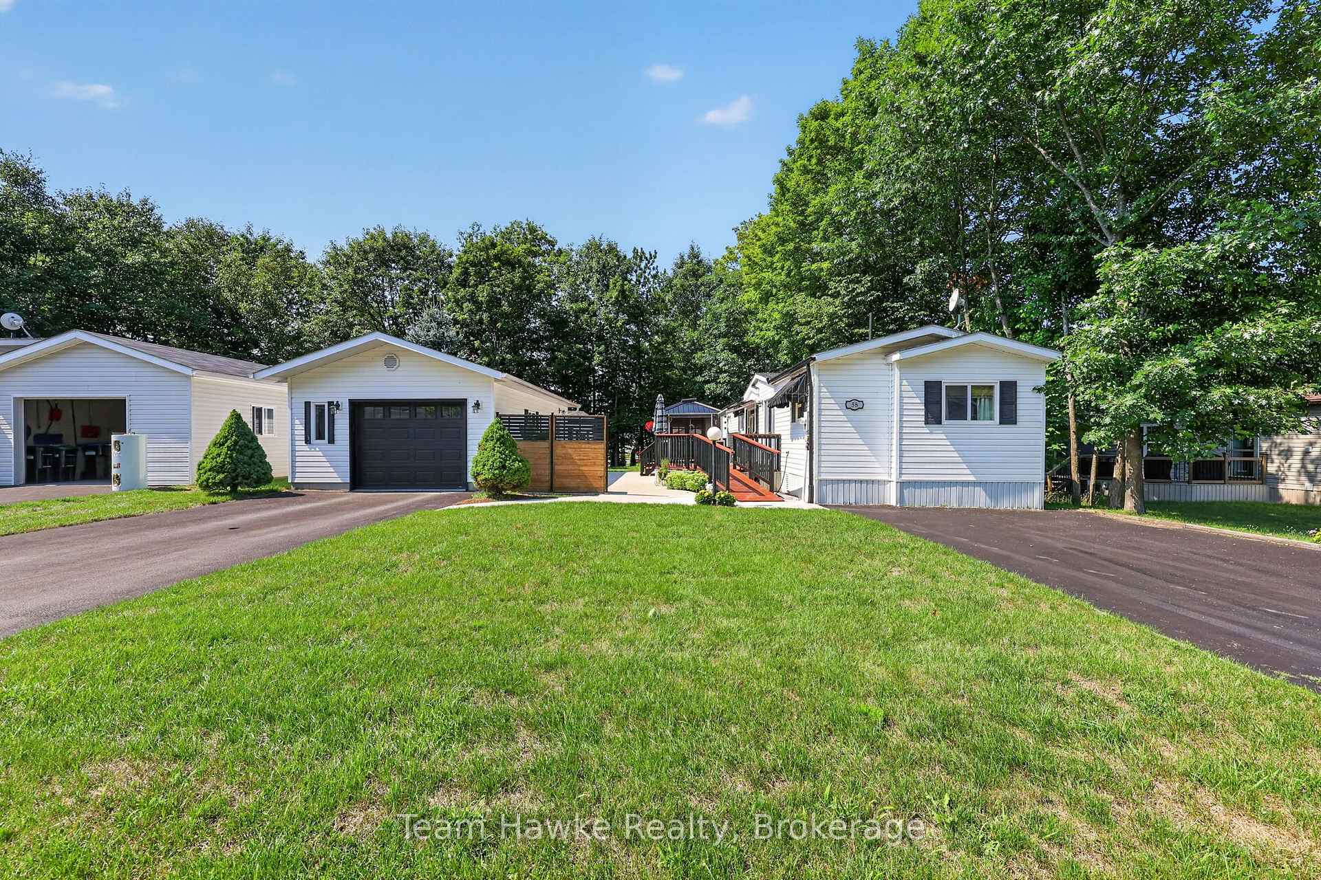 Photo 2 of Unit 58, 5411 Elliott Side Road, Tay, Rural Tay — HOMEH
