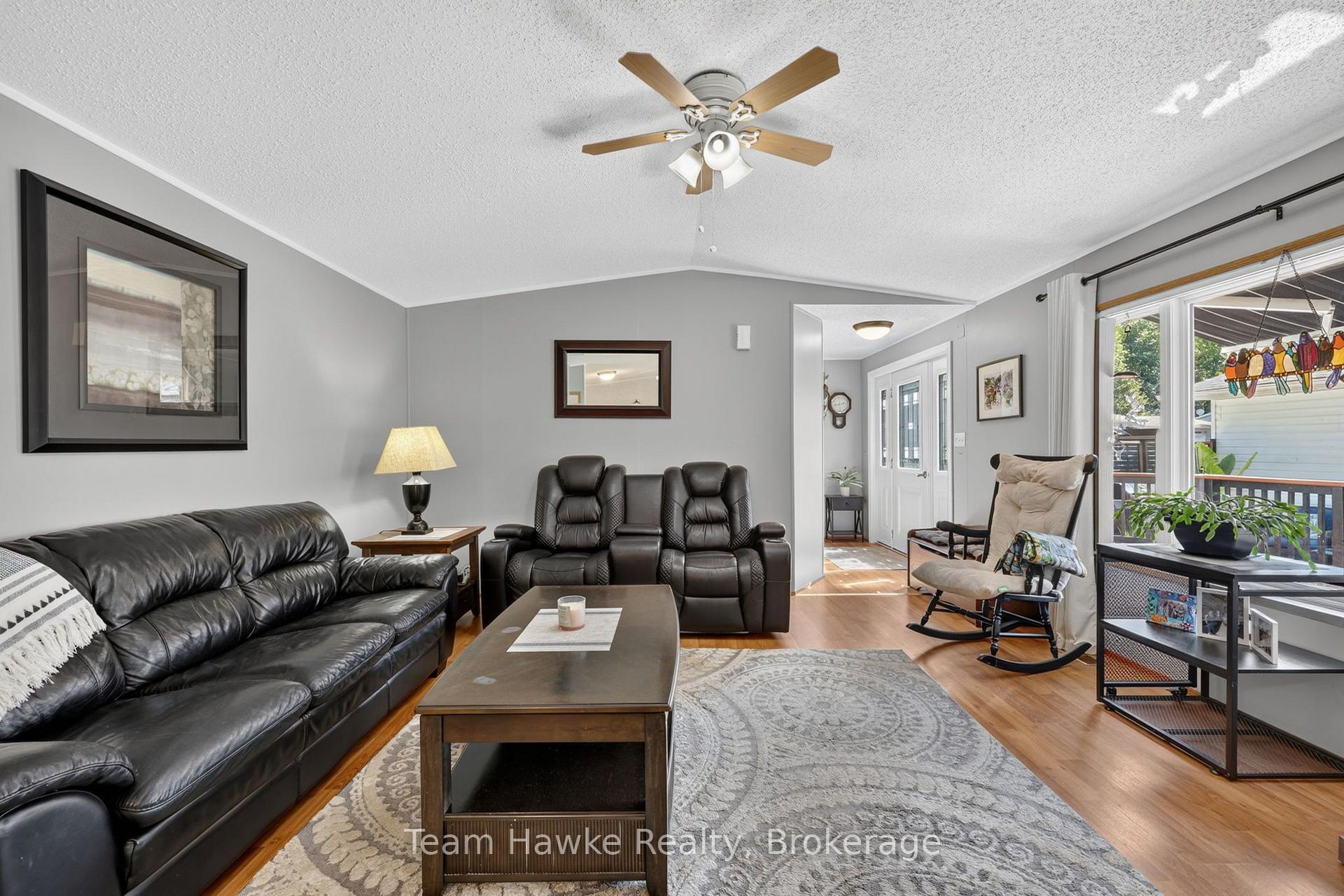 Photo 12 of Unit 58, 5411 Elliott Side Road, Tay, Rural Tay — HOMEH