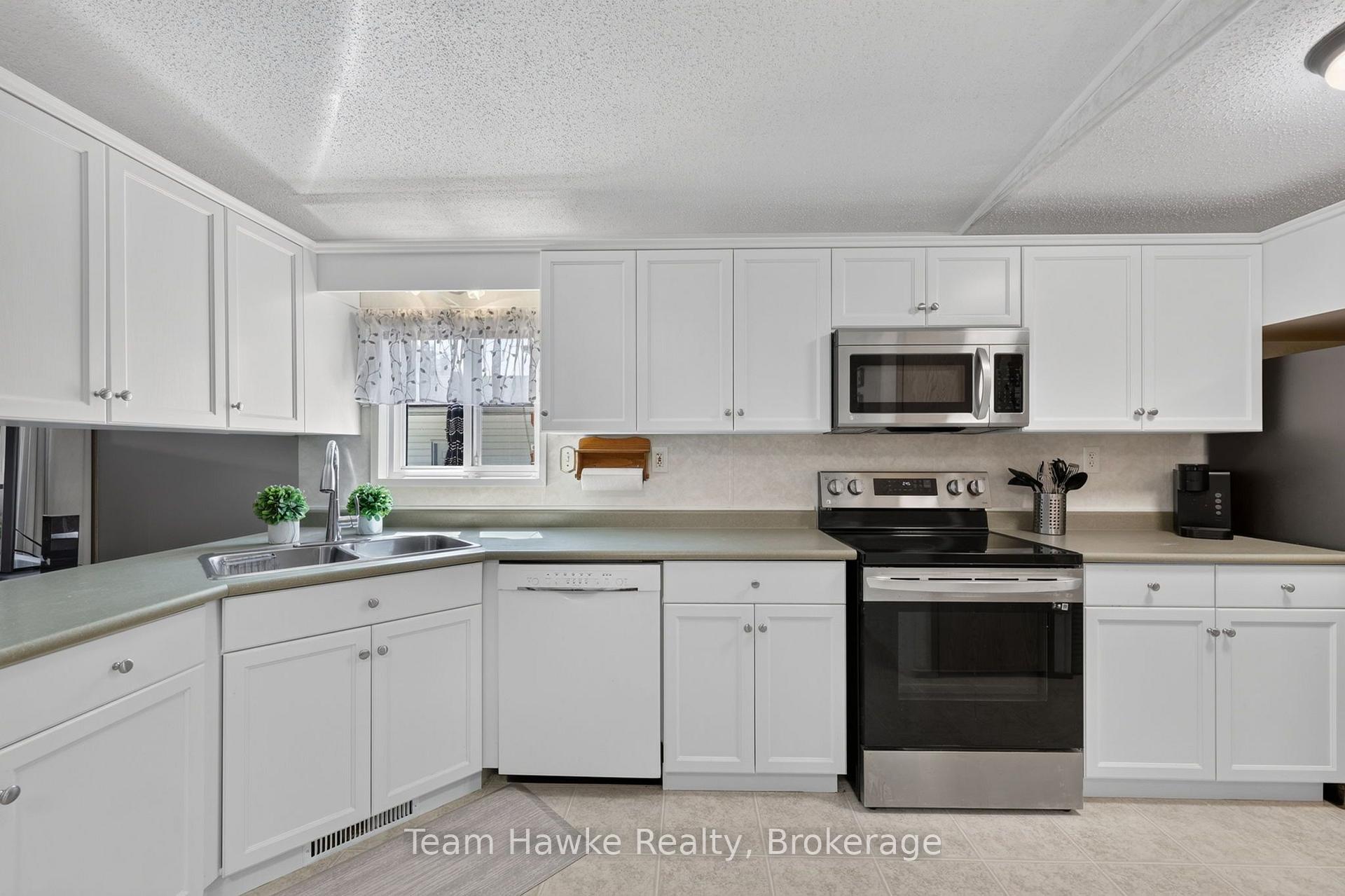 Photo 17 of Unit 58, 5411 Elliott Side Road, Tay, Rural Tay — HOMEH