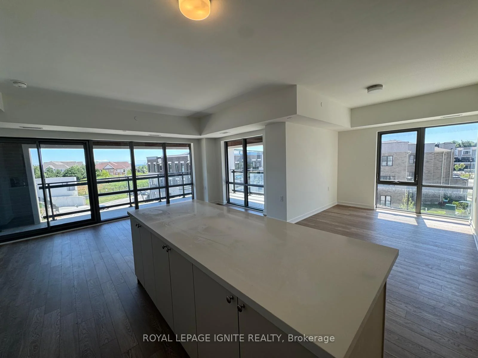 Photo 18 of Unit 924, 51 Clarington Boulevard, Clarington, Bowmanville — HOMEH