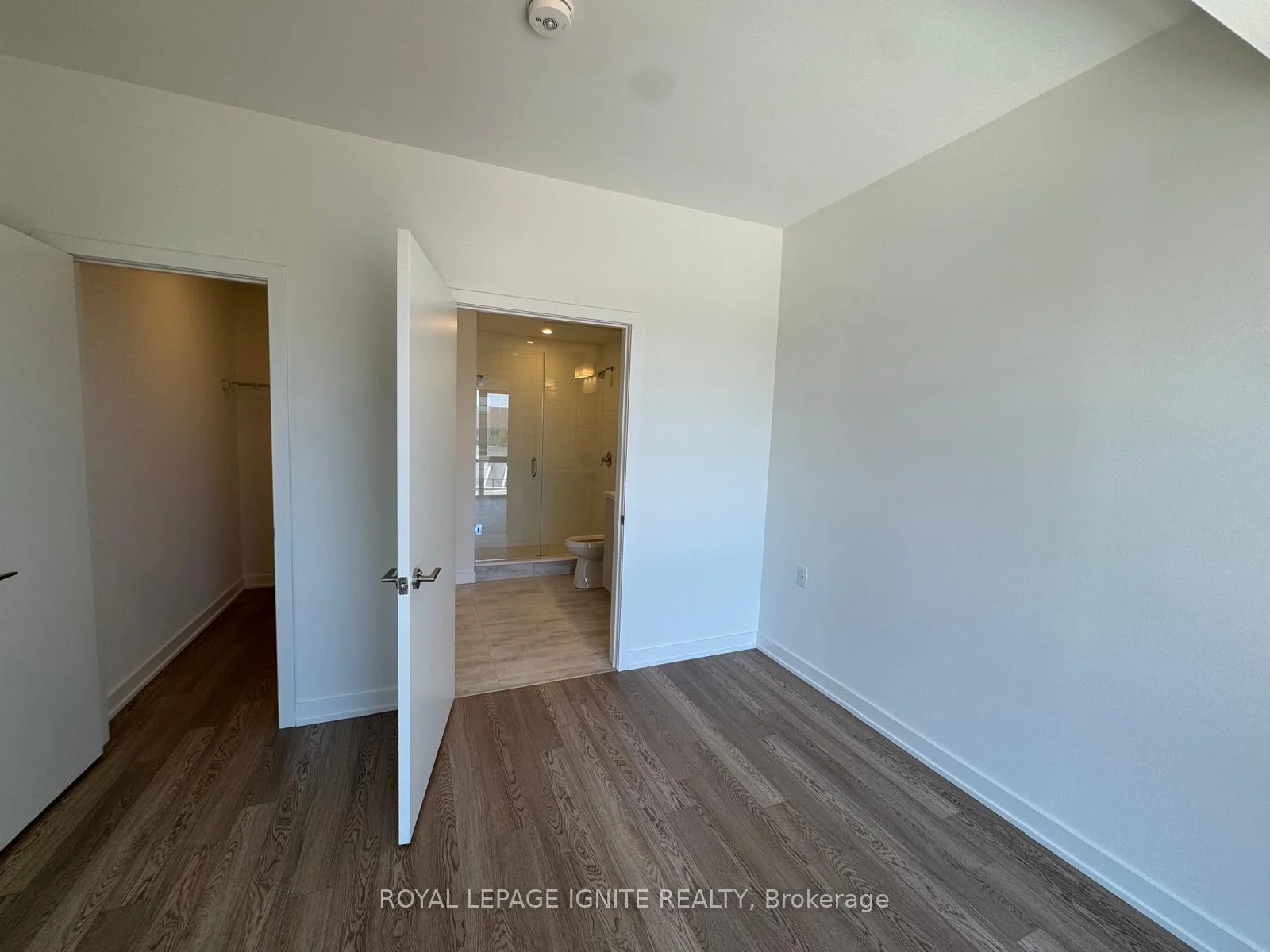 Photo 40 of Unit 924, 51 Clarington Boulevard, Clarington, Bowmanville — HOMEH