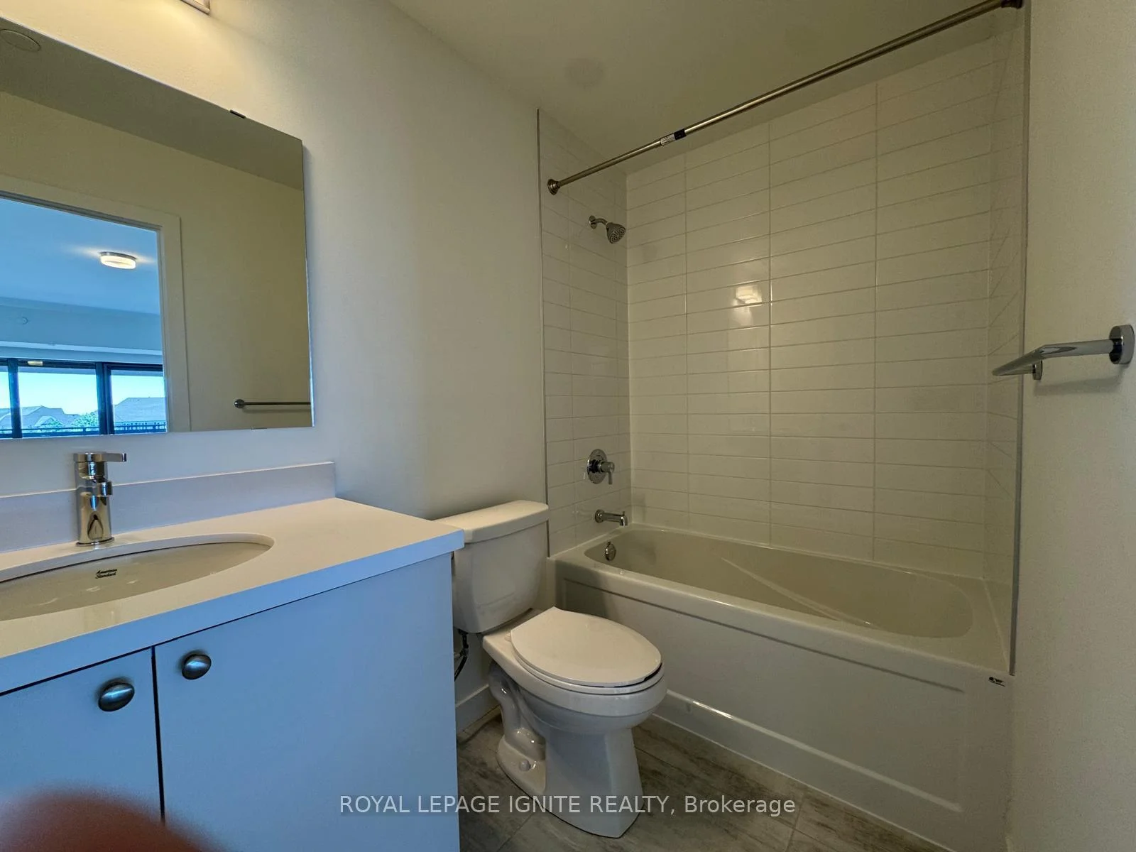 Photo 43 of Unit 924, 51 Clarington Boulevard, Clarington, Bowmanville — HOMEH