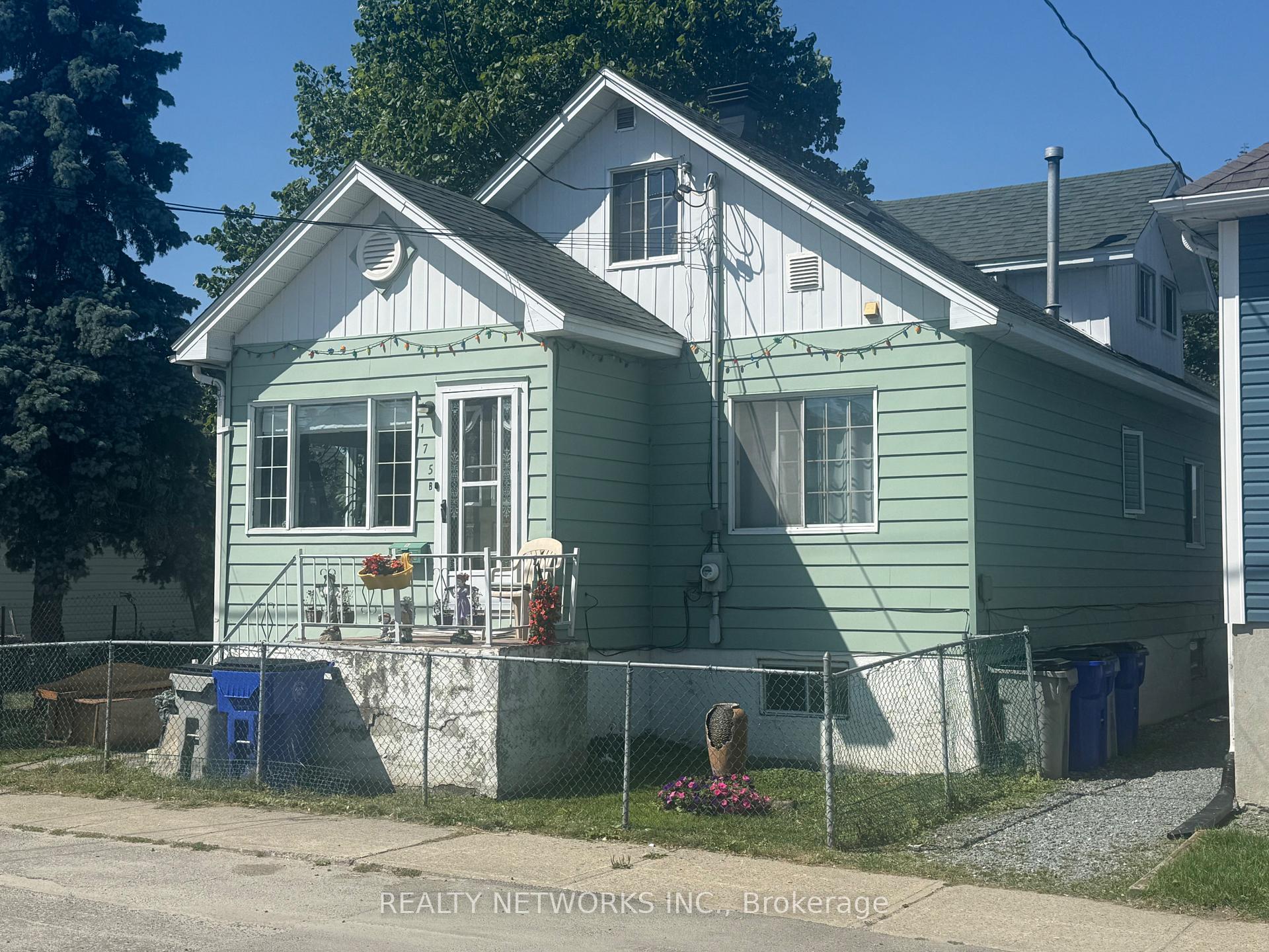 Photo 2 of 175 Elm Street N, Timmins, TNE - Central — HOMEH