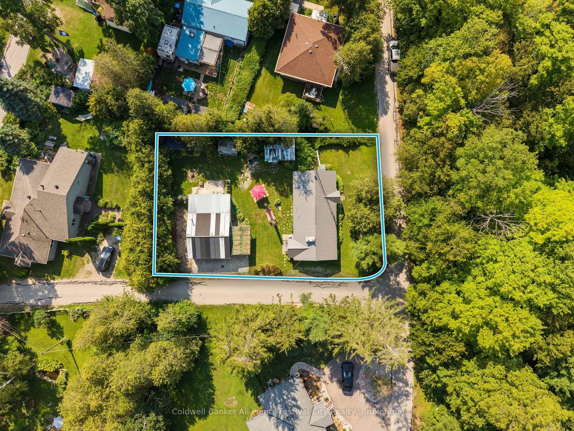Photo 3 of 31 Salkeld Street, Central Huron, Goderich — HOMEH