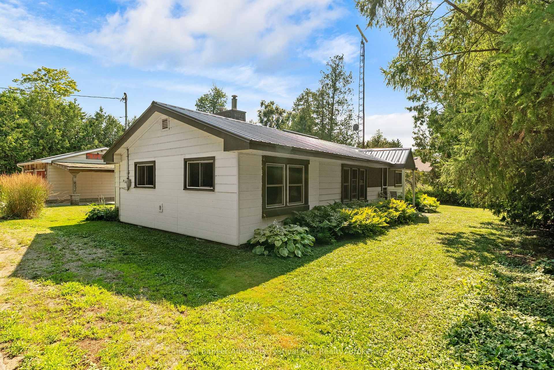 Photo 4 of 31 Salkeld Street, Central Huron, Goderich — HOMEH