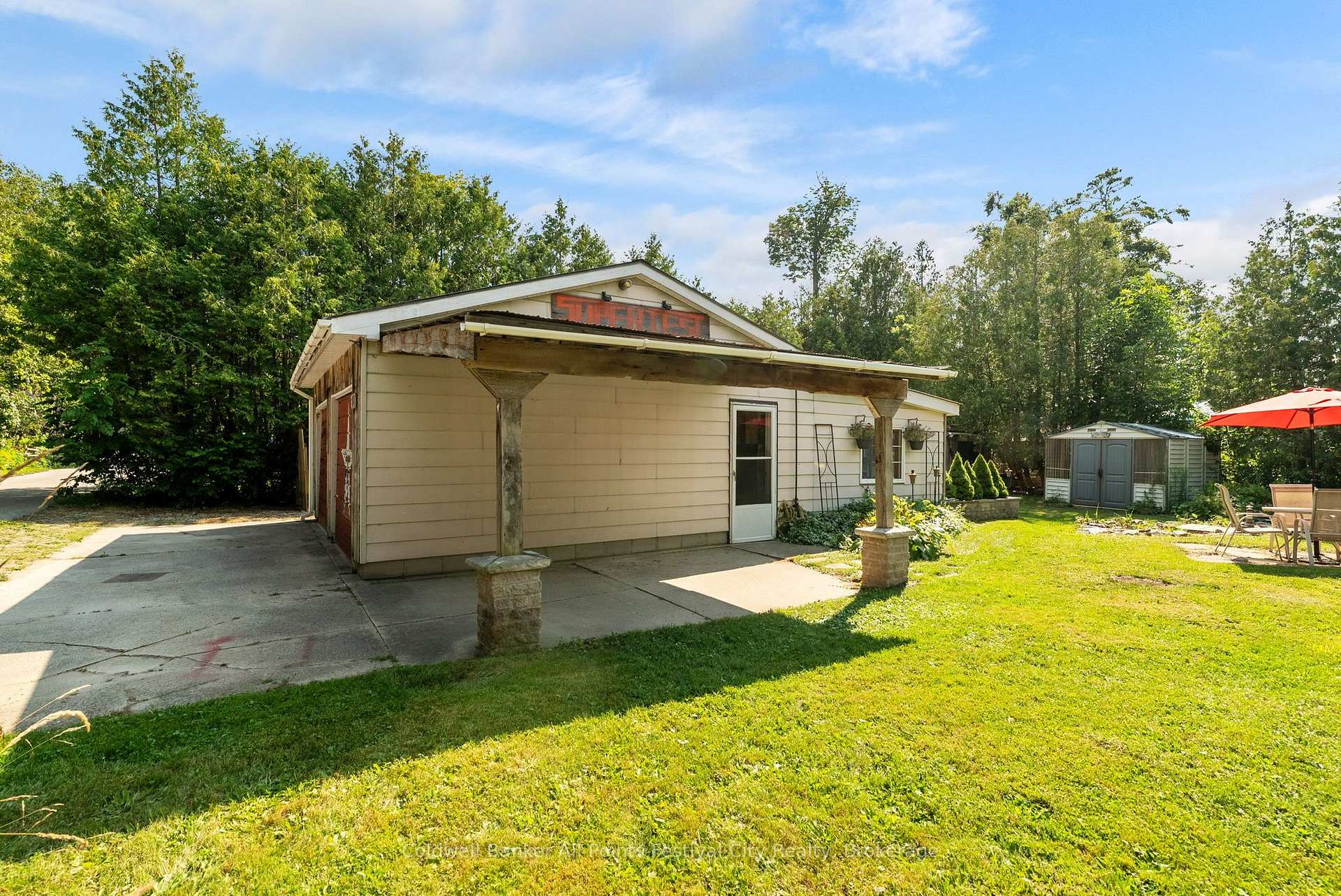 Photo 27 of 31 Salkeld Street, Central Huron, Goderich — HOMEH