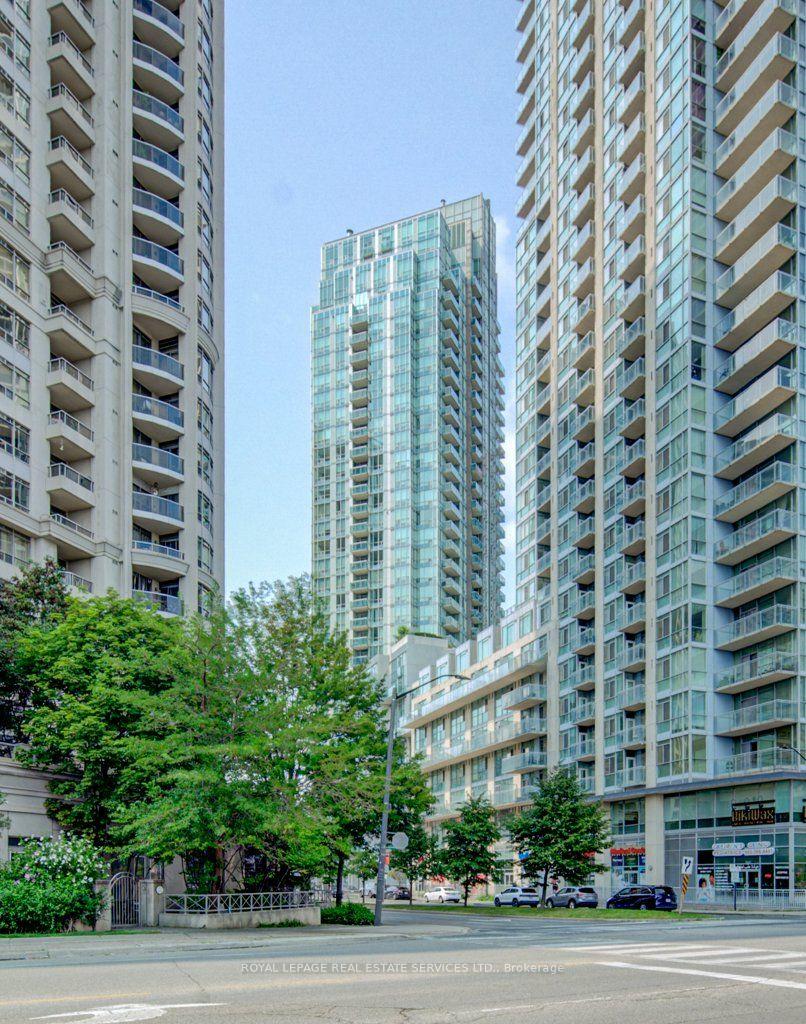 Front of Unit 1201, 3939 Duke Of York Boulevard