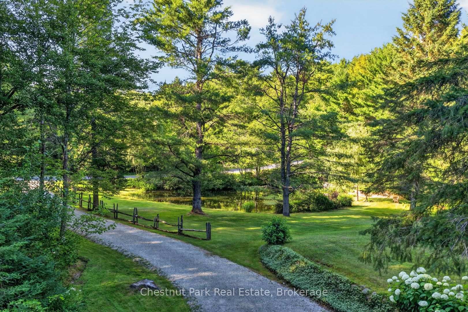 Photo 3 of 1212 Kirk Line E, Bracebridge, Macaulay — HOMEH