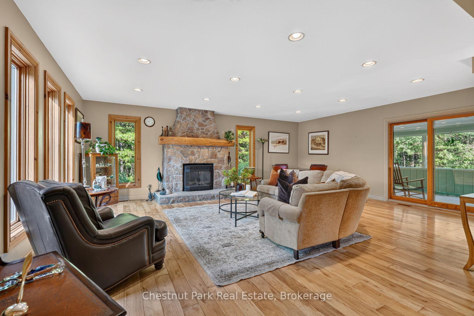 Photo 14 of 1212 Kirk Line E, Bracebridge, Macaulay — HOMEH
