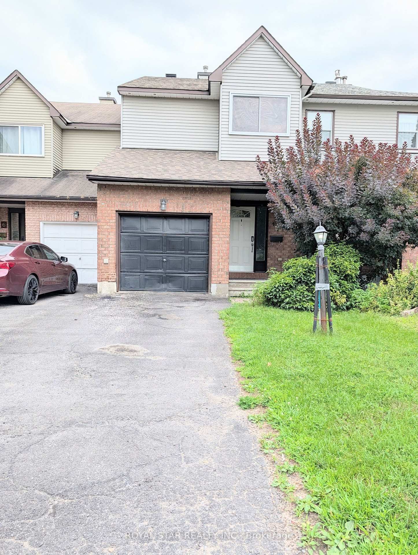 Front of 4 Alfa Street
