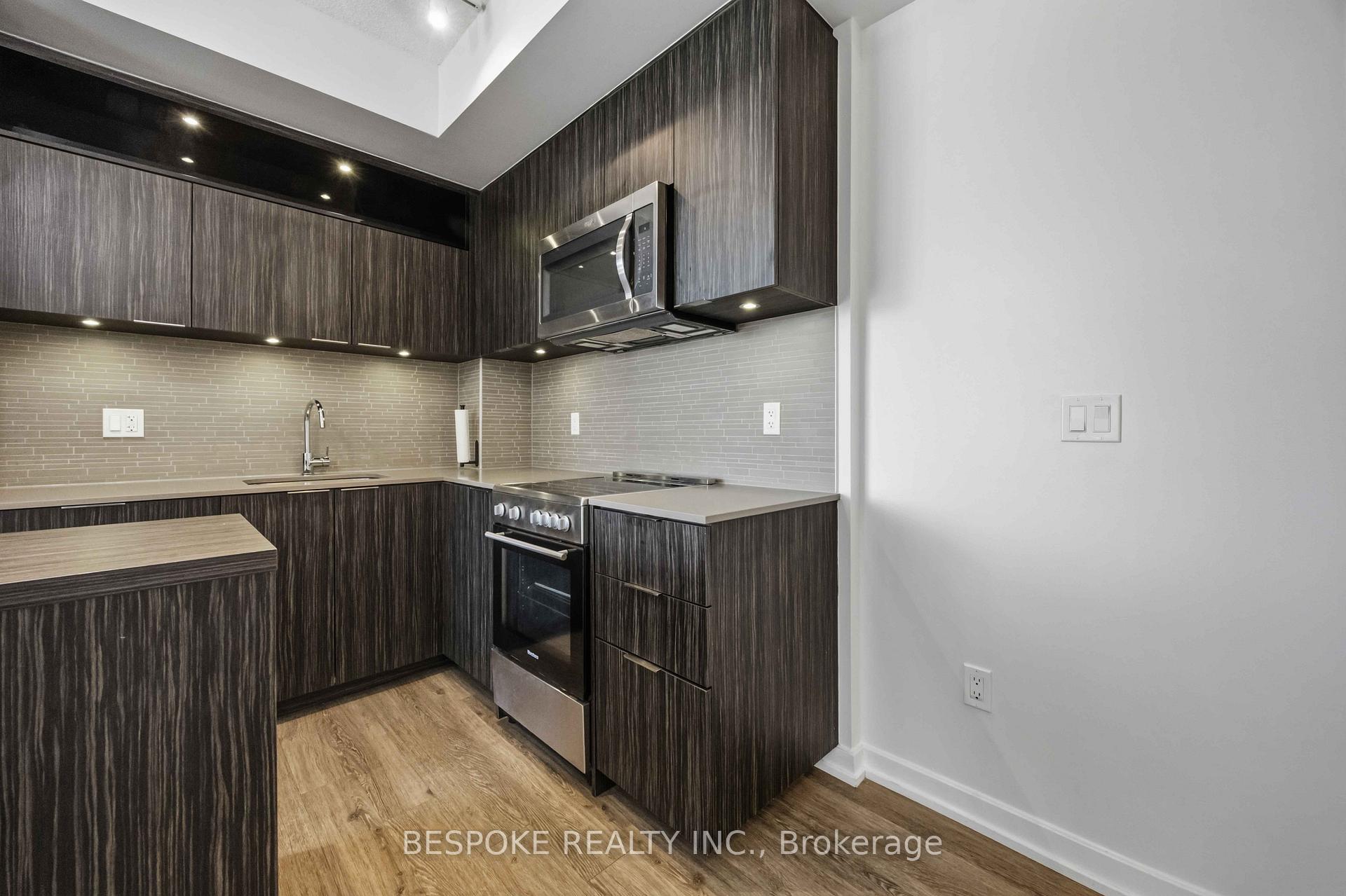 Photo 10 of Unit 710, 50 Forest Manor Road, North York, Henry Farm — HOMEH
