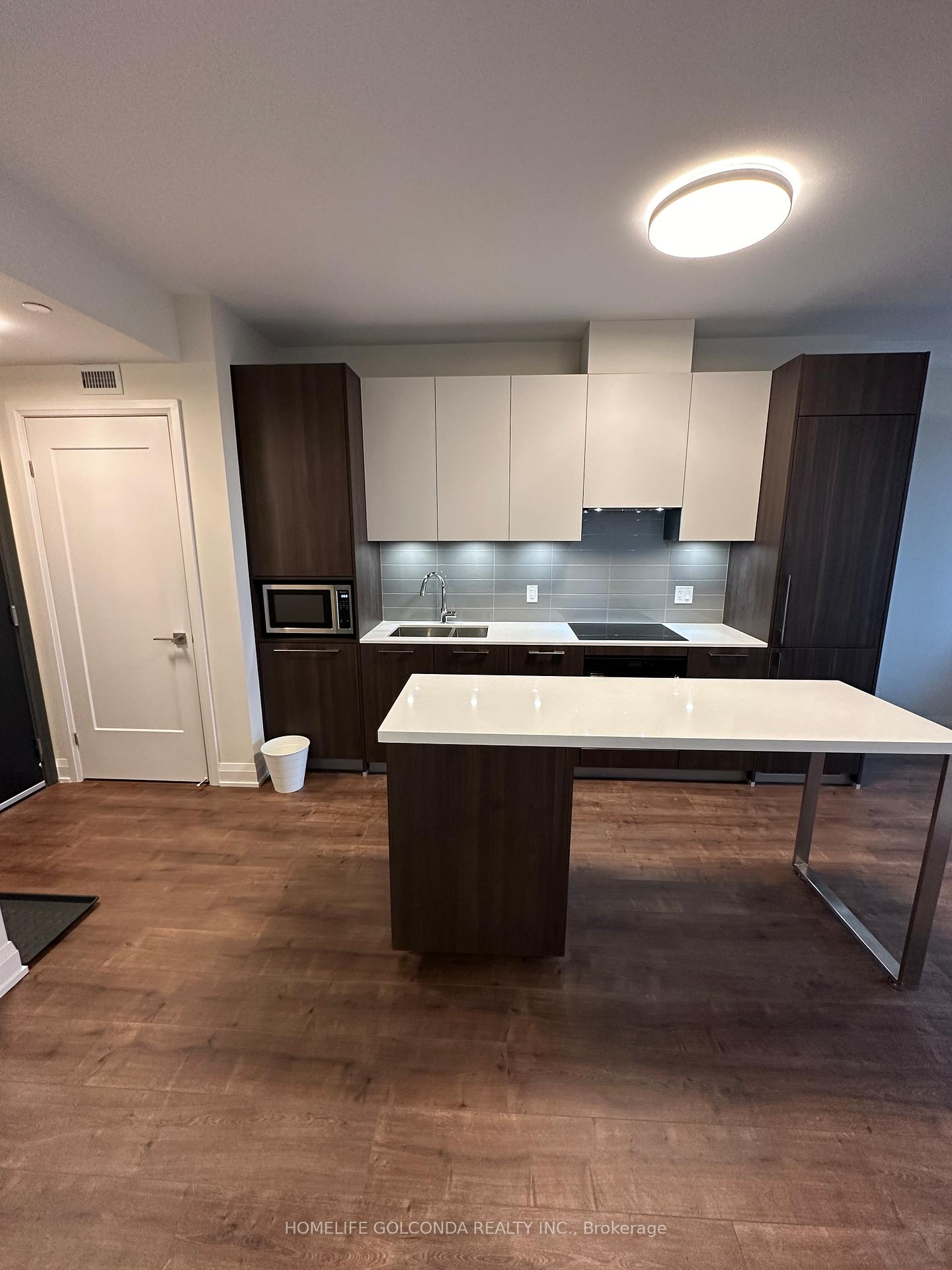 Photo 2 of Unit 4508, 8 Water Walk Drive, Markham, Unionville — HOMEH