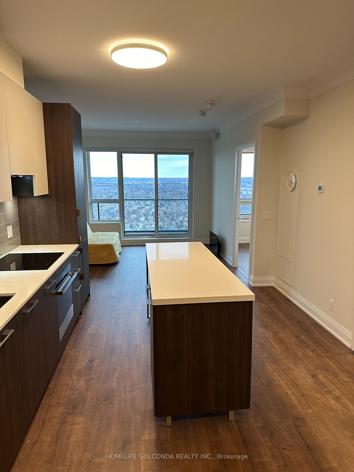 Photo 4 of Unit 4508, 8 Water Walk Drive, Markham, Unionville — HOMEH