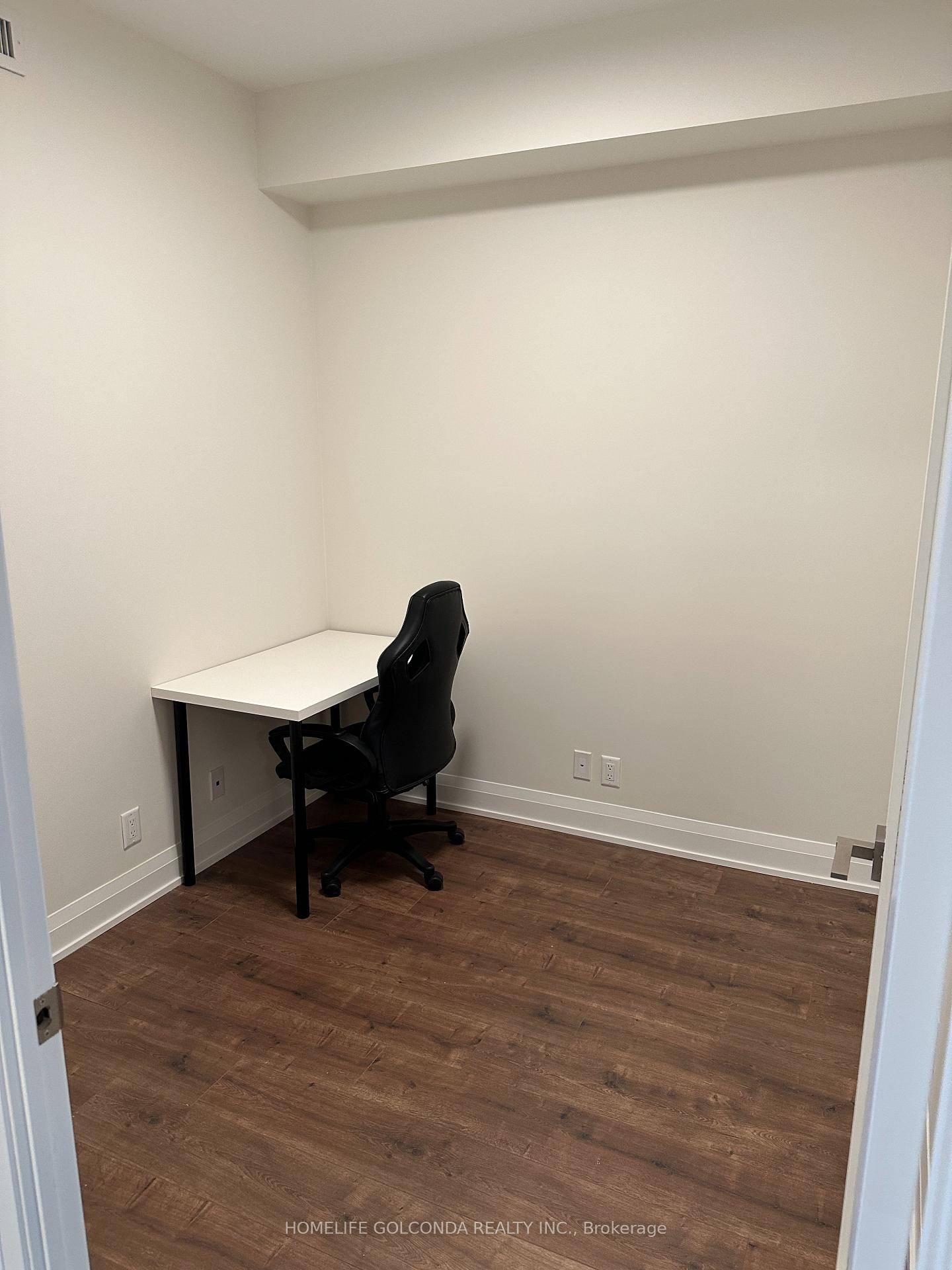 Photo 8 of Unit 4508, 8 Water Walk Drive, Markham, Unionville — HOMEH