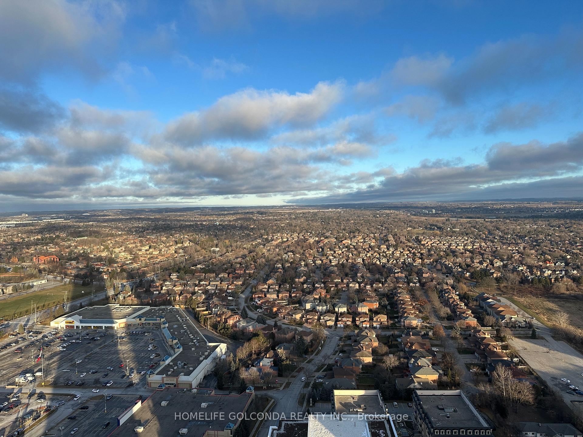 Photo 11 of Unit 4508, 8 Water Walk Drive, Markham, Unionville — HOMEH