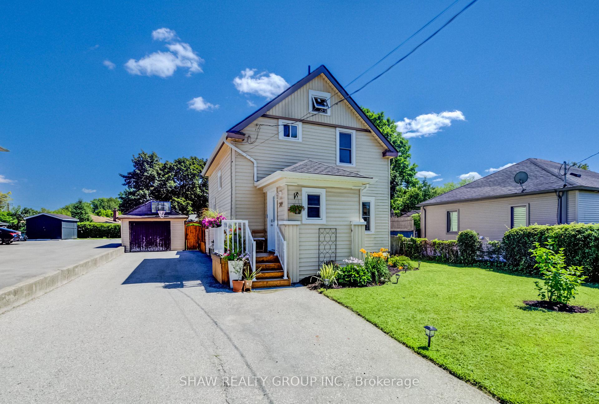 Photo of 209 Belleview Avenue
