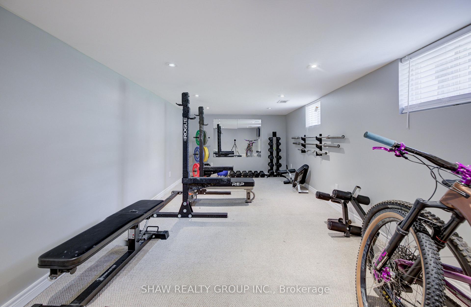 Photo 24 of 209 Belleview Avenue, Kitchener, Heritage Park - Kitchener — HOMEH