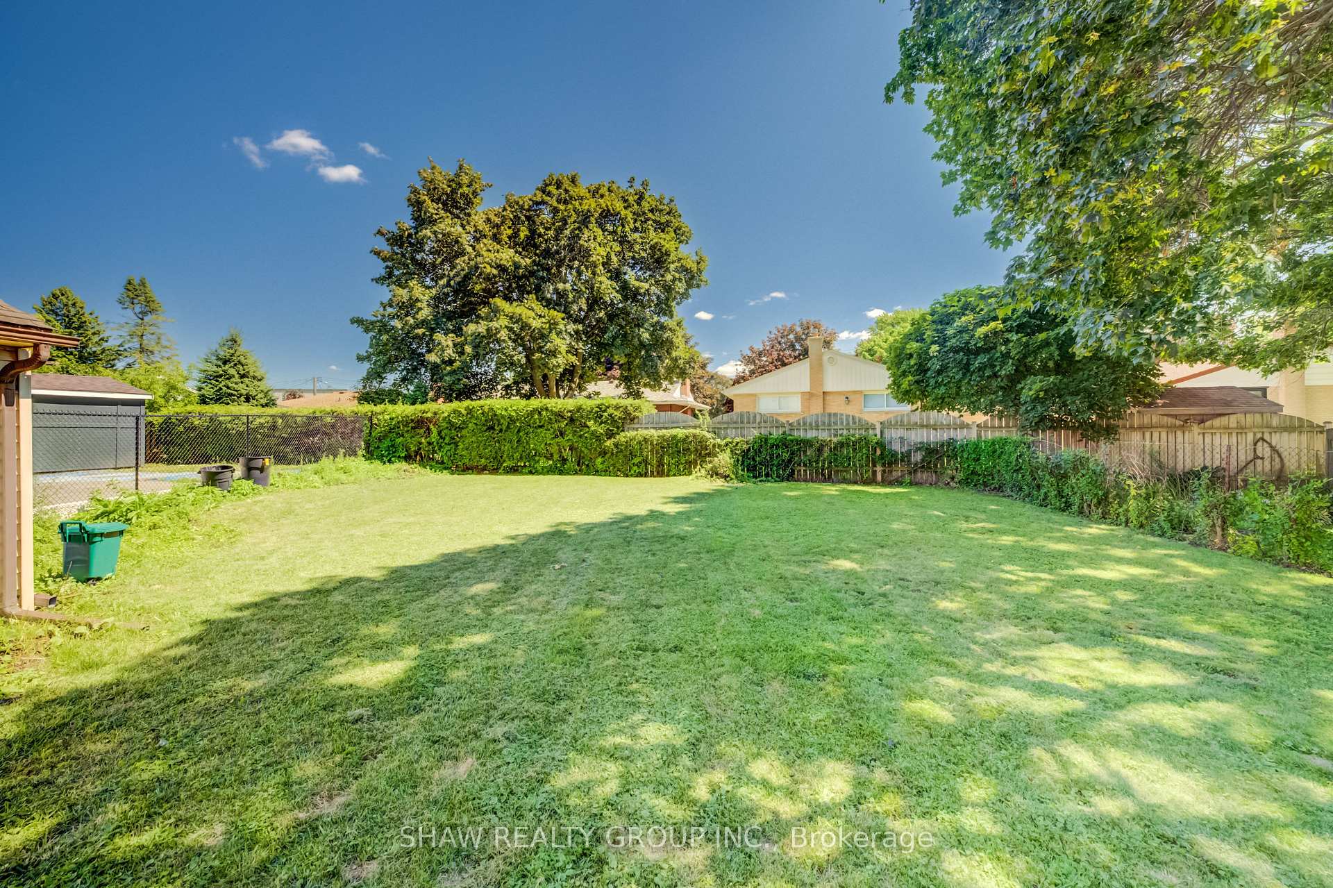 Photo 31 of 209 Belleview Avenue, Kitchener, Heritage Park - Kitchener — HOMEH