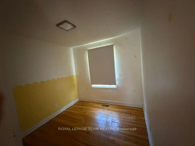 Photo 20 of 84 Starwood Road, Ottawa, Meadowlands/St. Claire Gardens — HOMEH