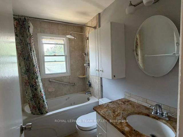 Photo 22 of 84 Starwood Road, Ottawa, Meadowlands/St. Claire Gardens — HOMEH
