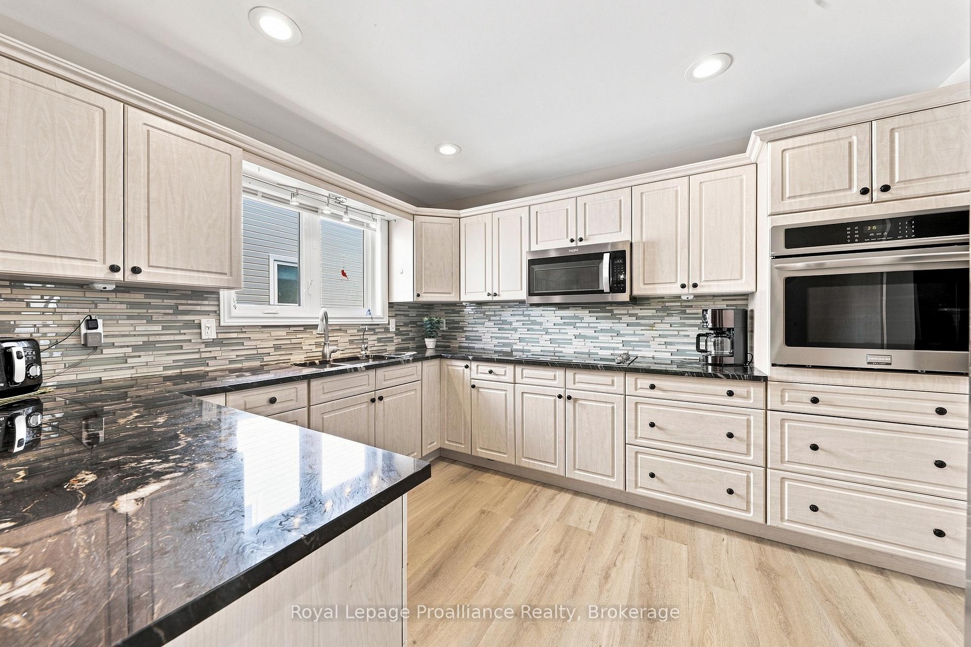 Photo 23 of 48 Sandpiper Way, Brighton — HOMEH