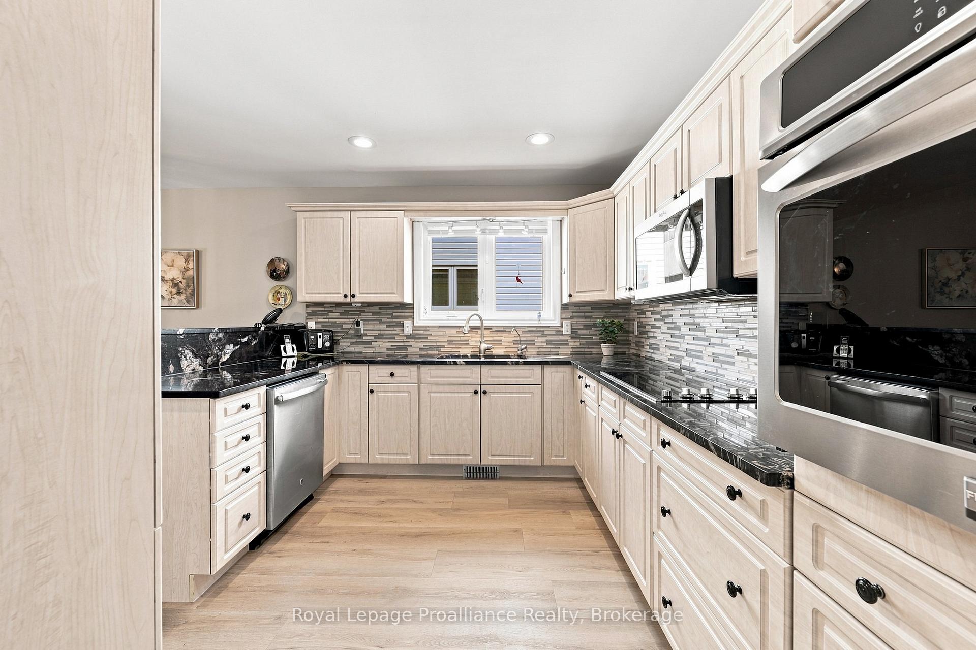 Photo 24 of 48 Sandpiper Way, Brighton — HOMEH