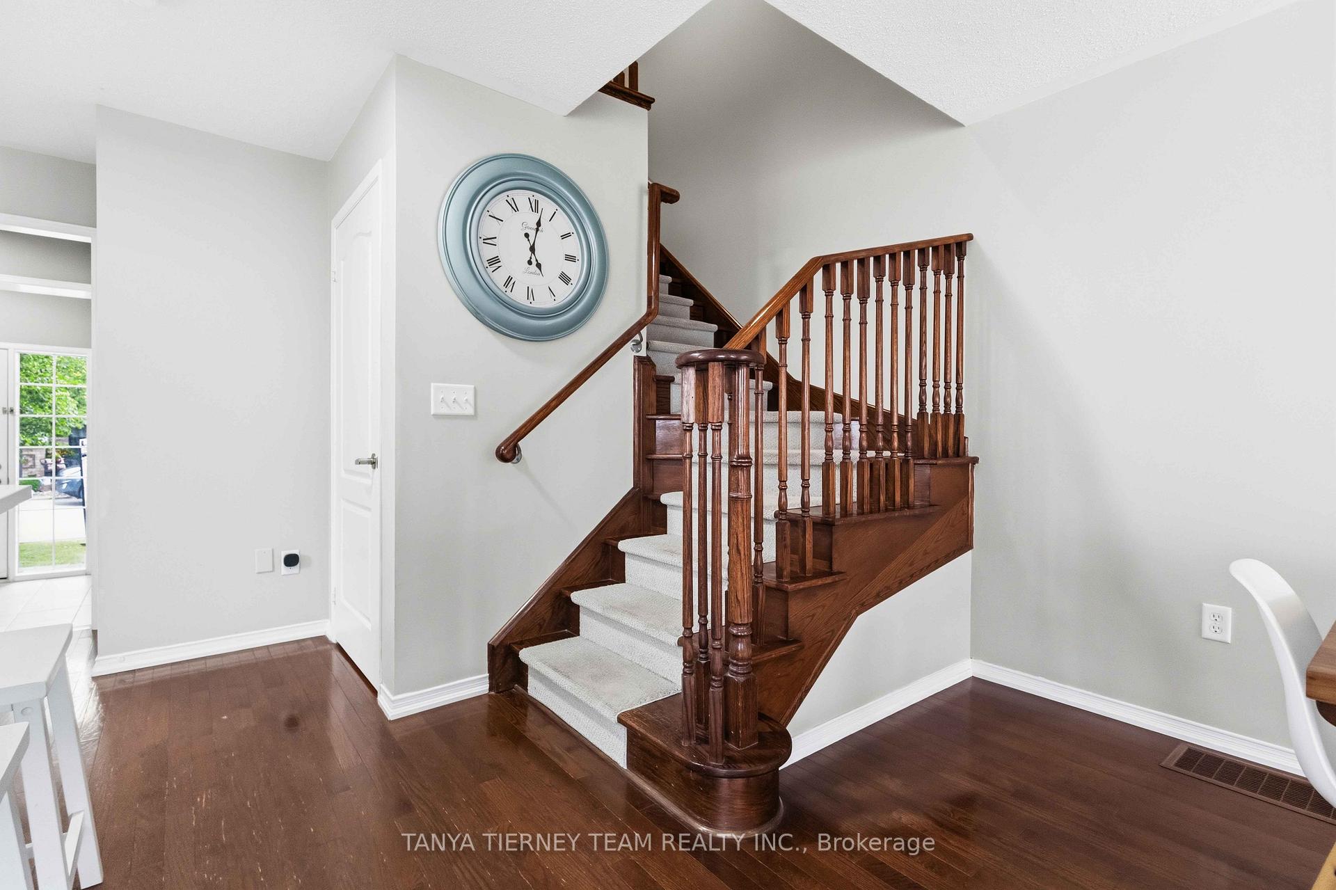 Photo 26 of 70 Tempo Way, Whitby, Brooklin — HOMEH